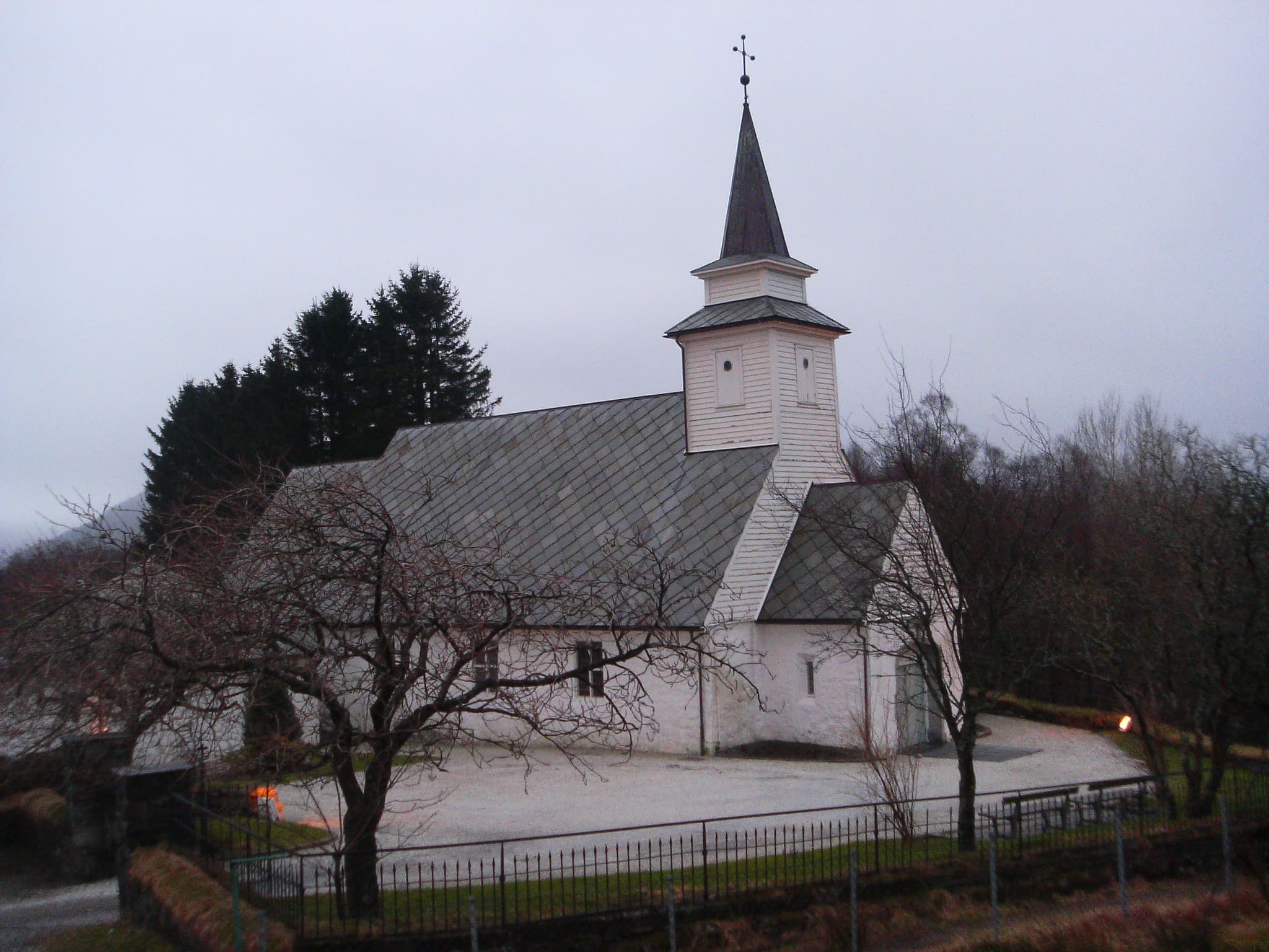 Old Åsane Church