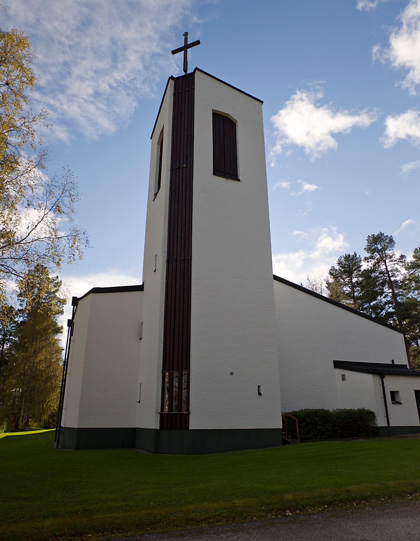 Åsarne new Church