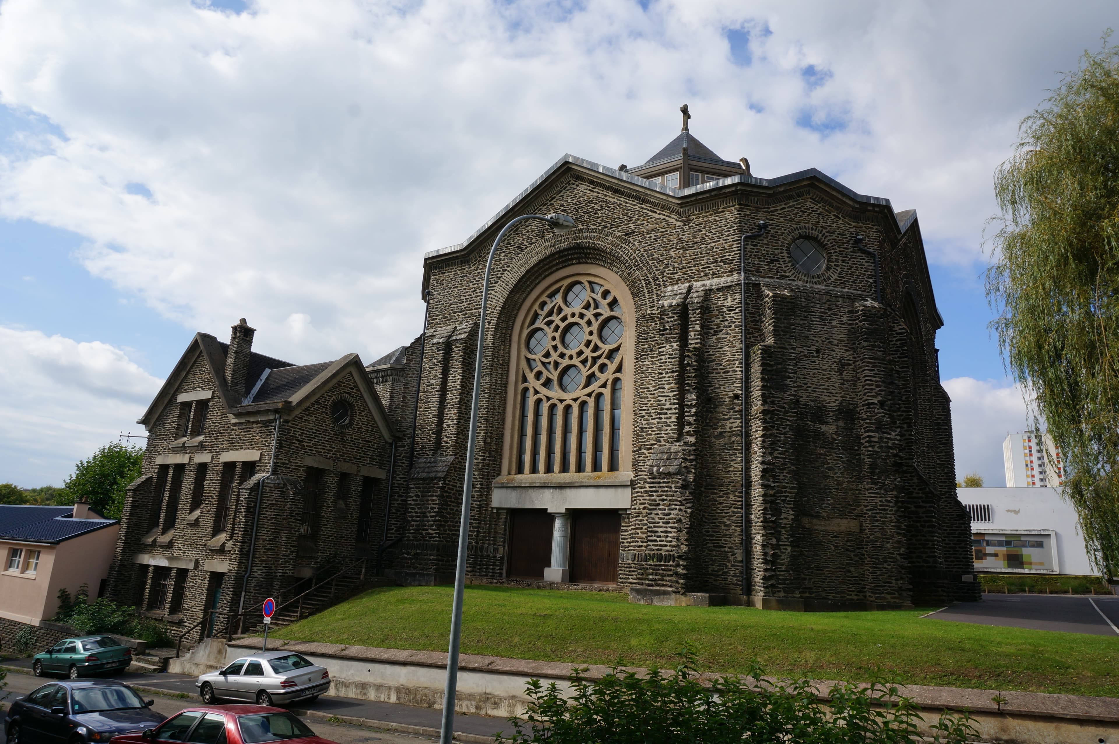 Église Sainte-Jeanne-d'Arc de Charleville-Mézières