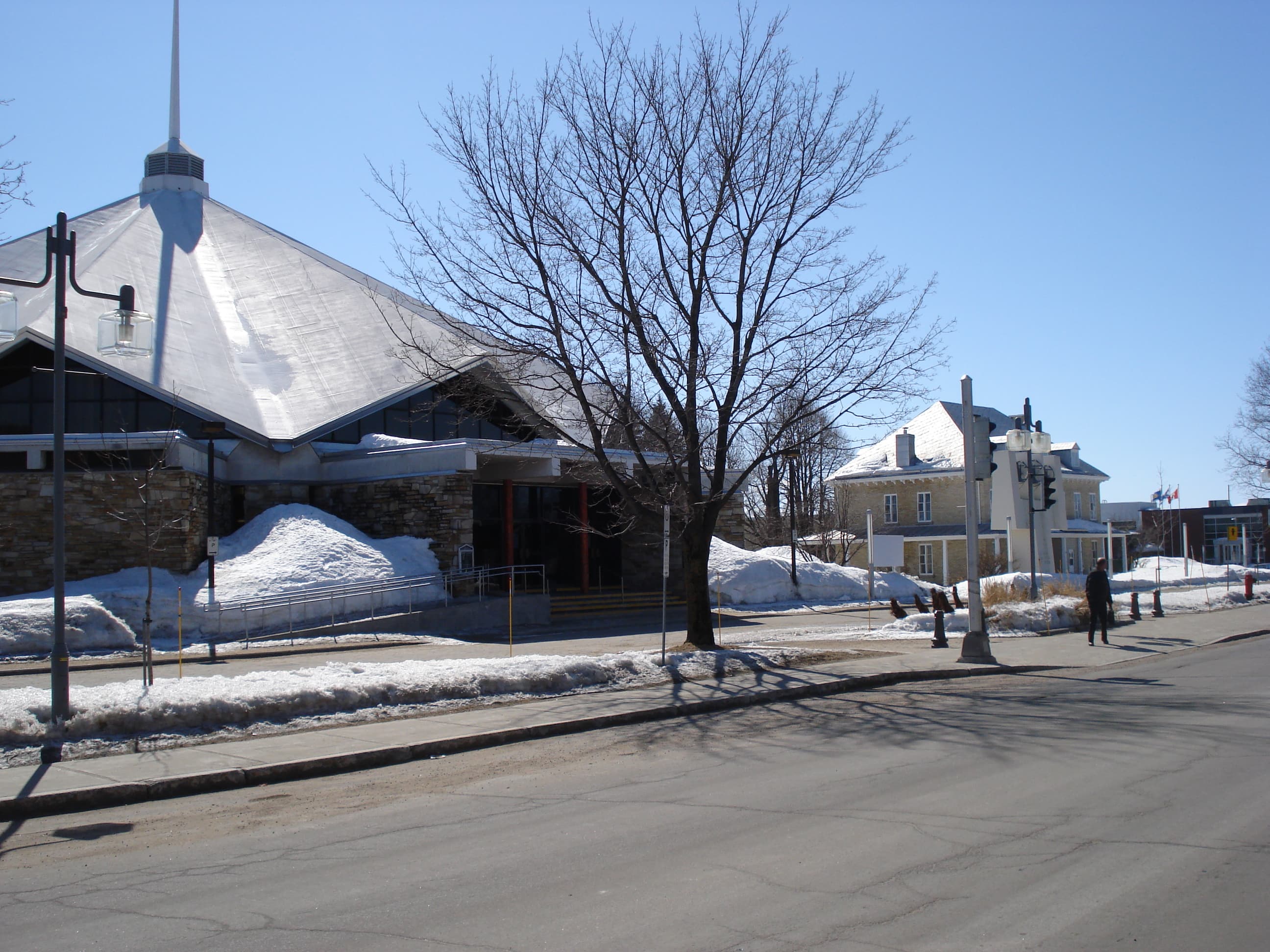 Église Saint-Ambroise-de-la-Jeune-Lorette