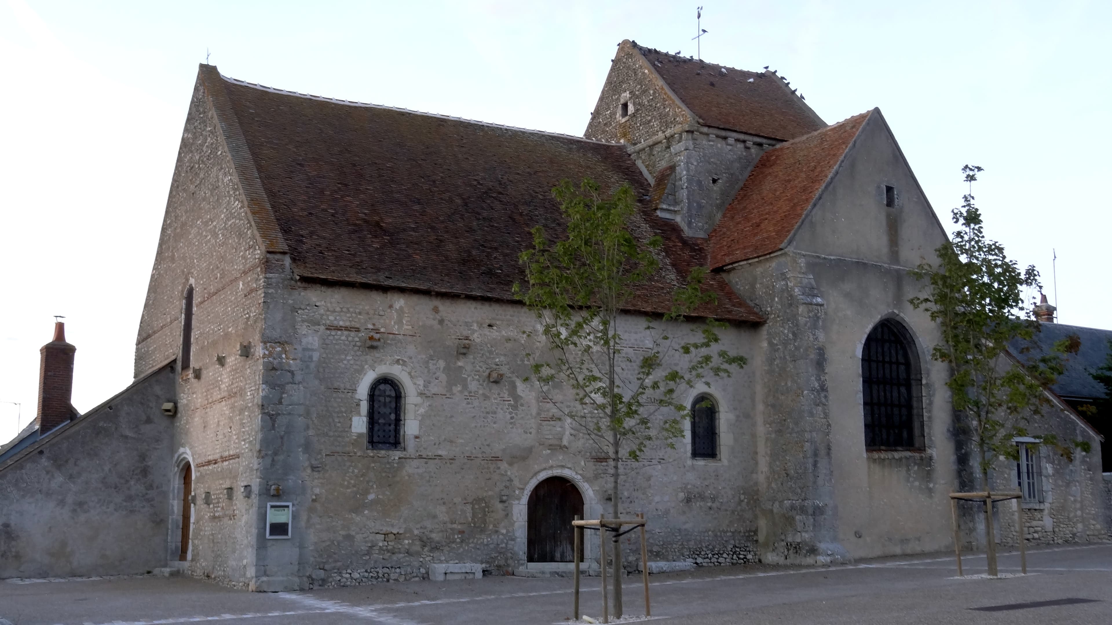 Église Saint-Lubin d'Averdon