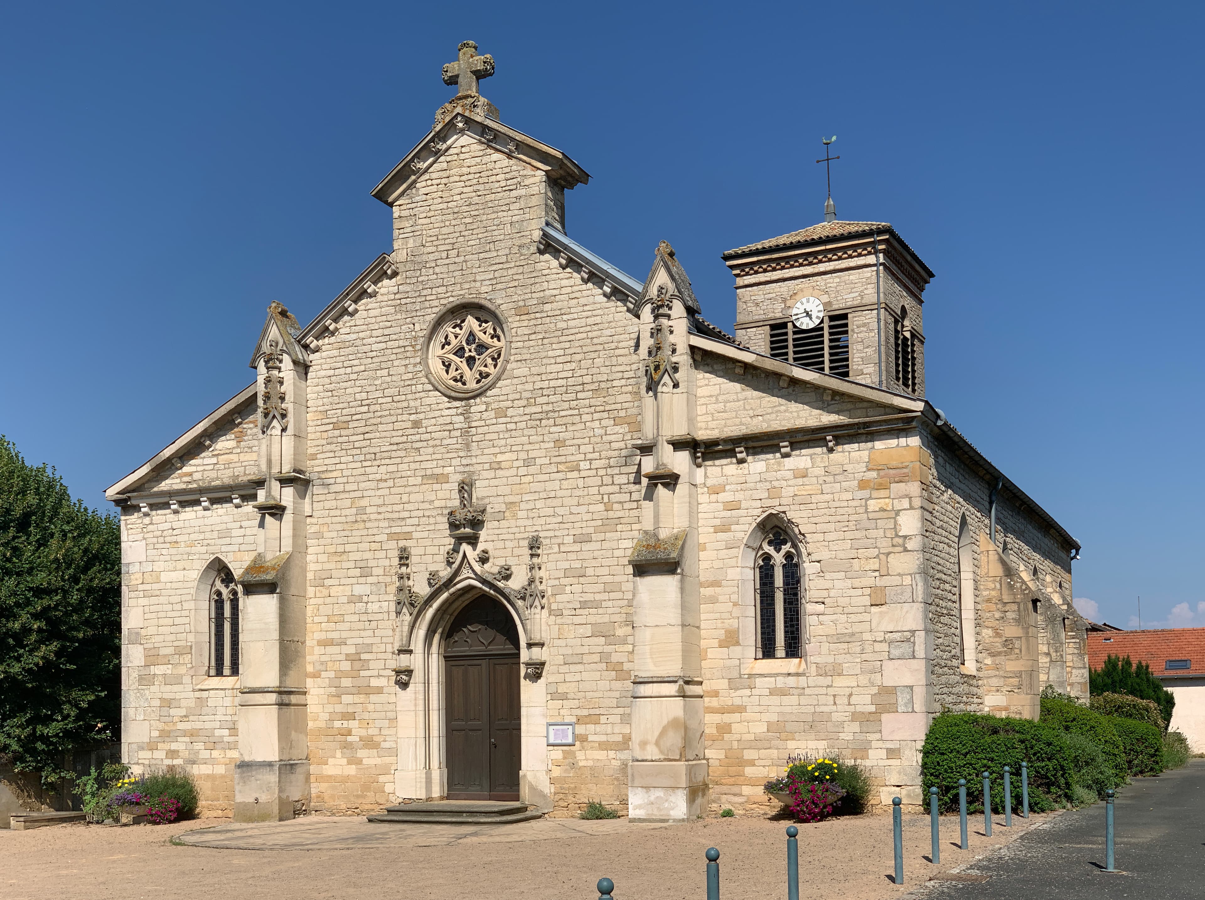 Église Saint-Julien de Chaleins