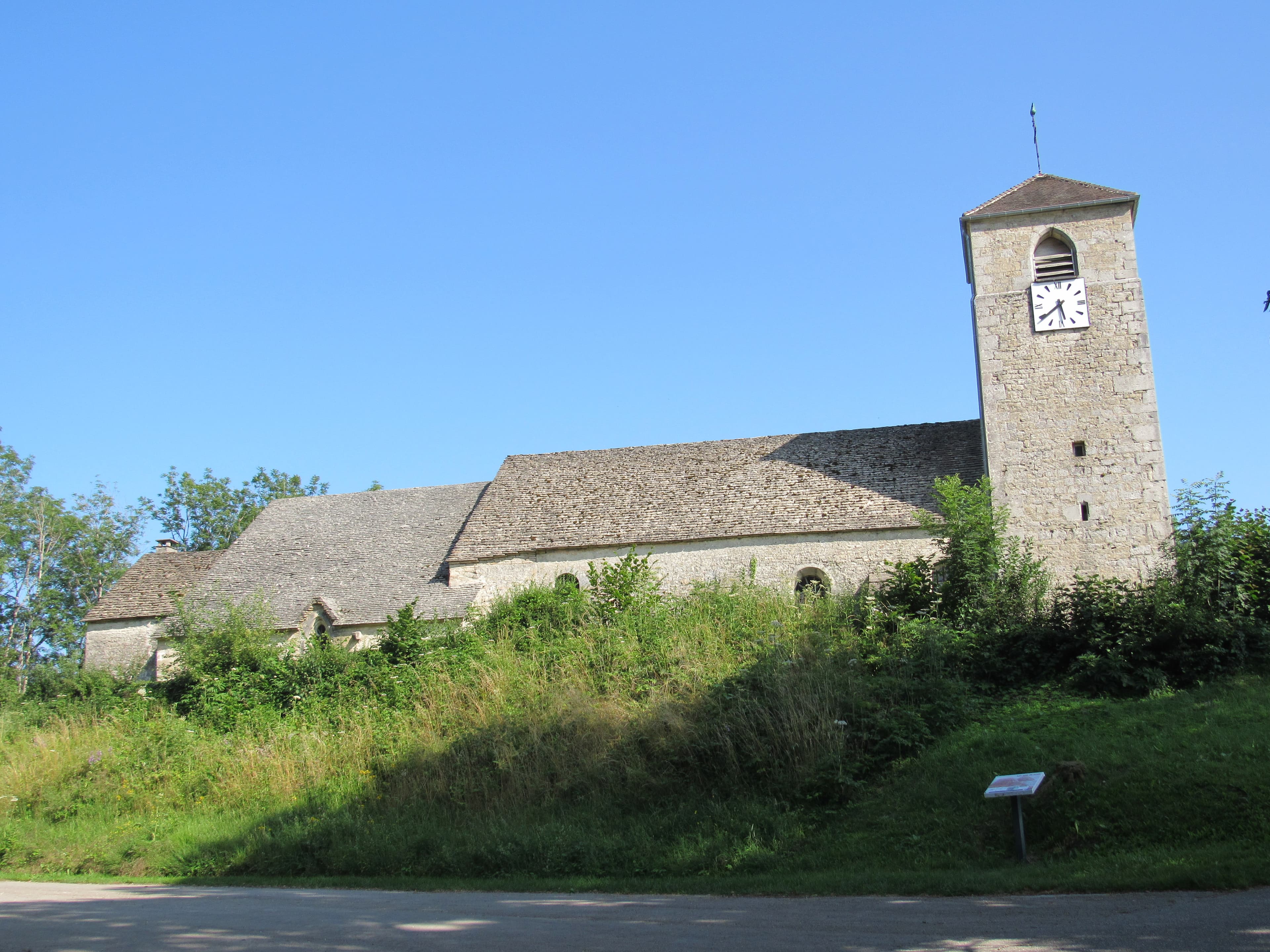 église Saint-André de Mirebel