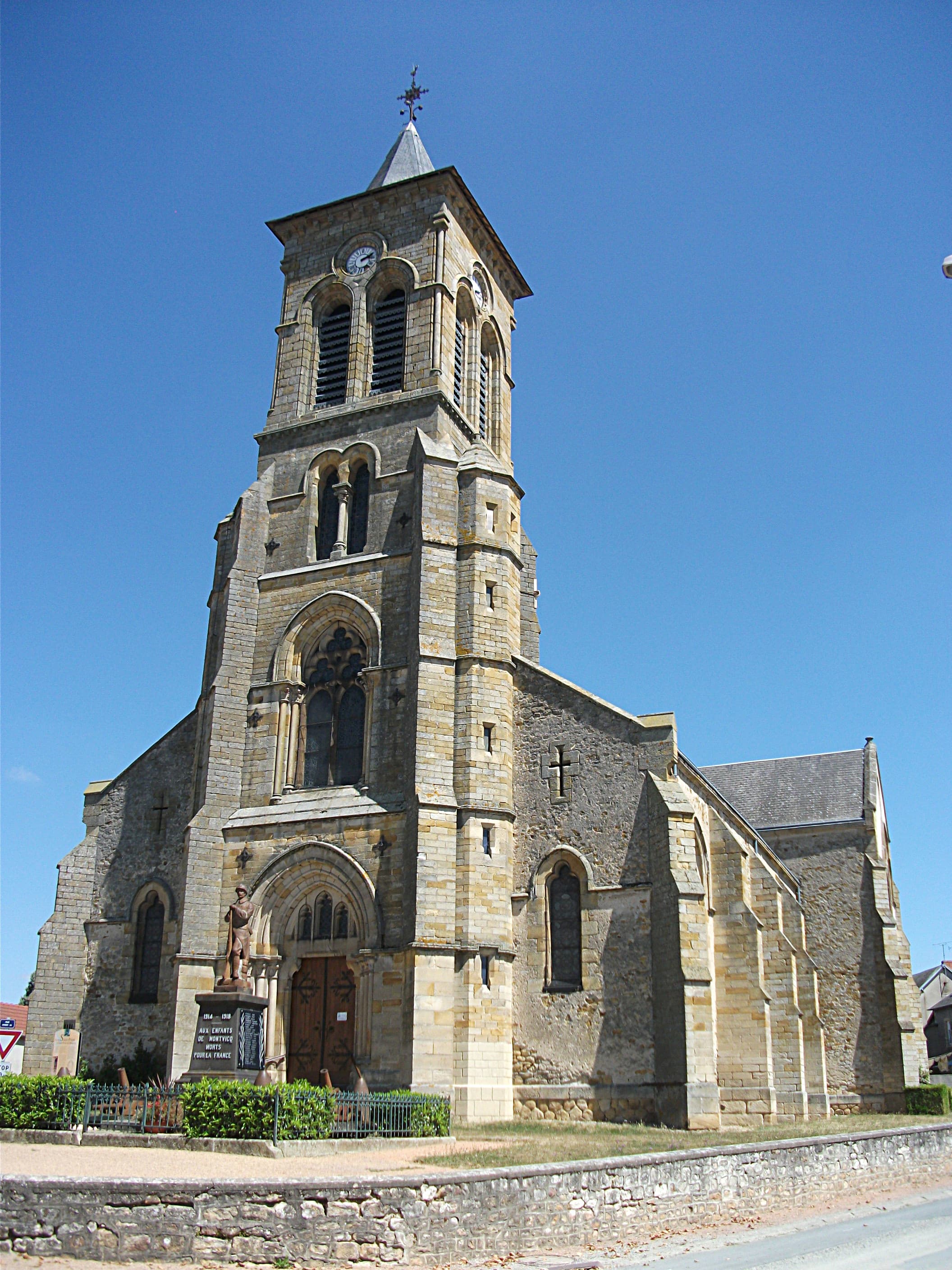Église Saint-Priest de Montvicq