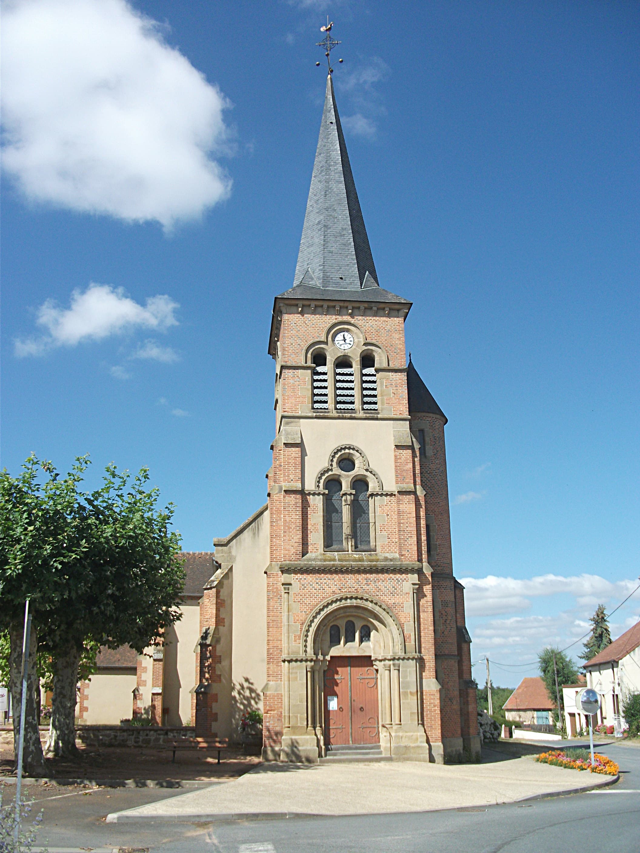 Église Saint-Laurent de Verneix