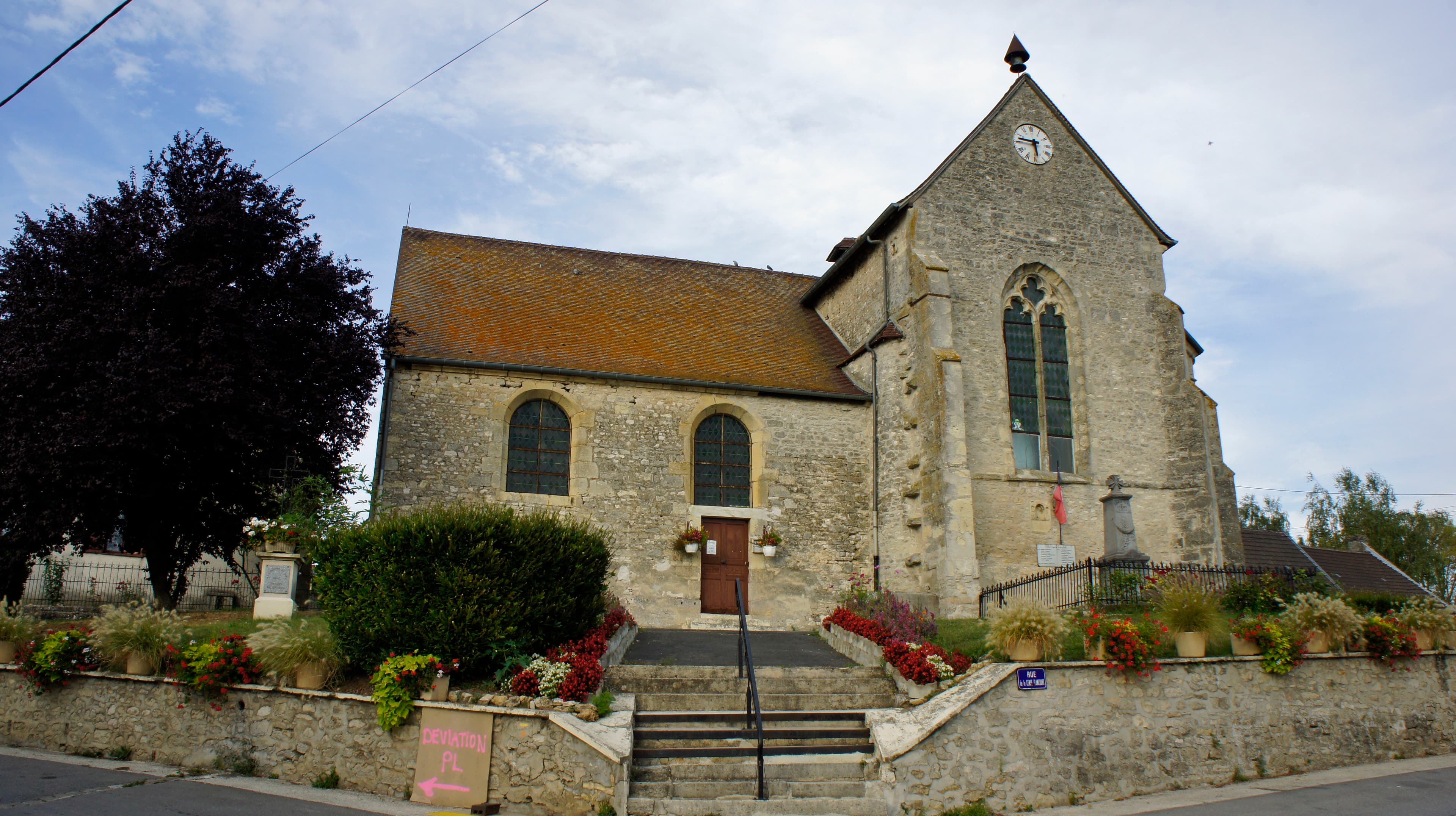 église Saint-Hippolyte de Faverolles-et-Coëmy