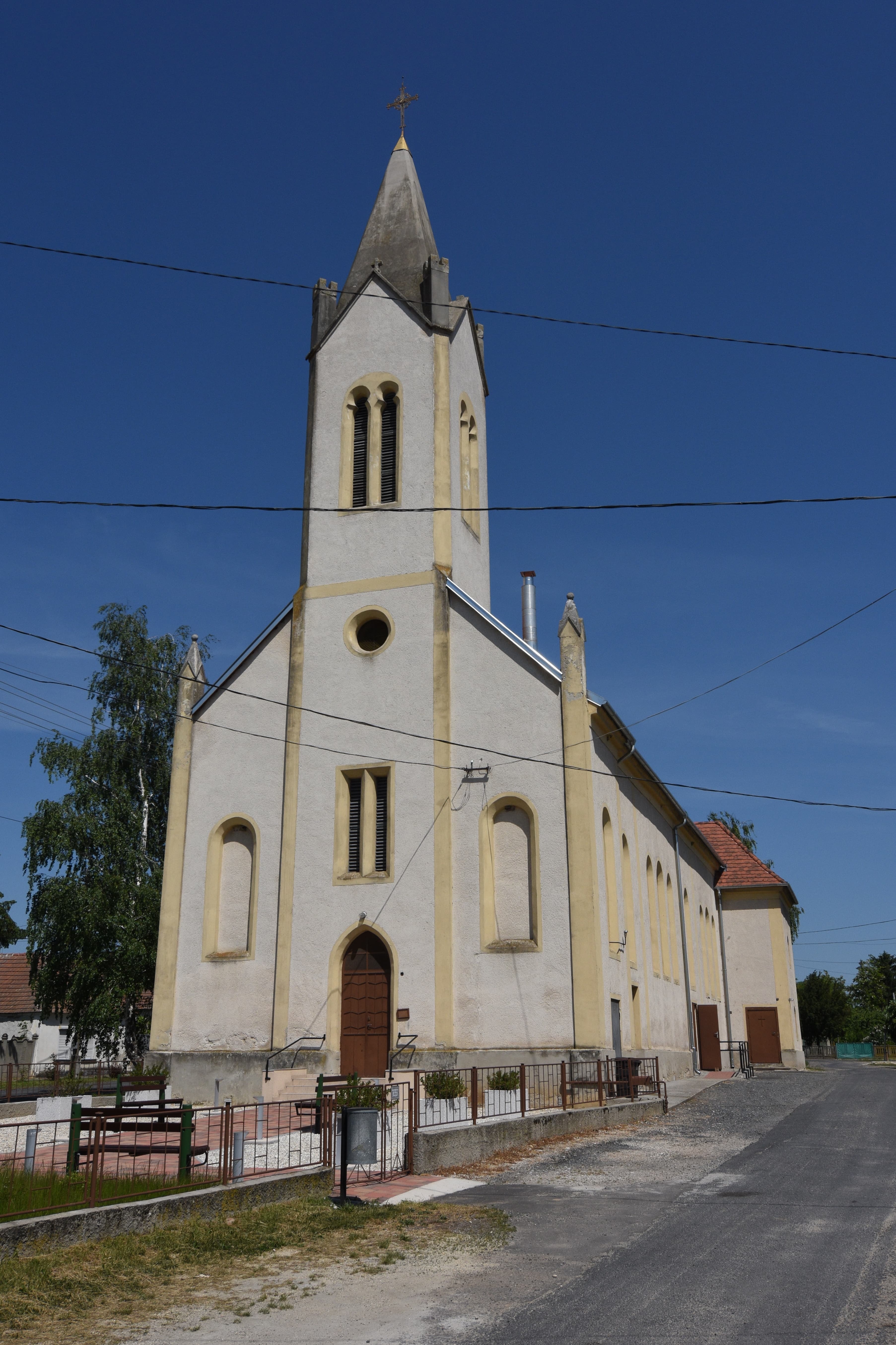 Saint Nicholas Church, Ölbő
