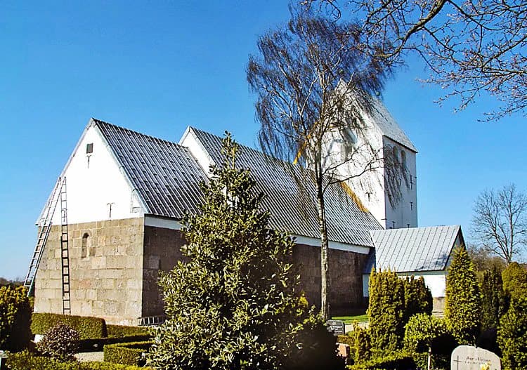 Øse Church