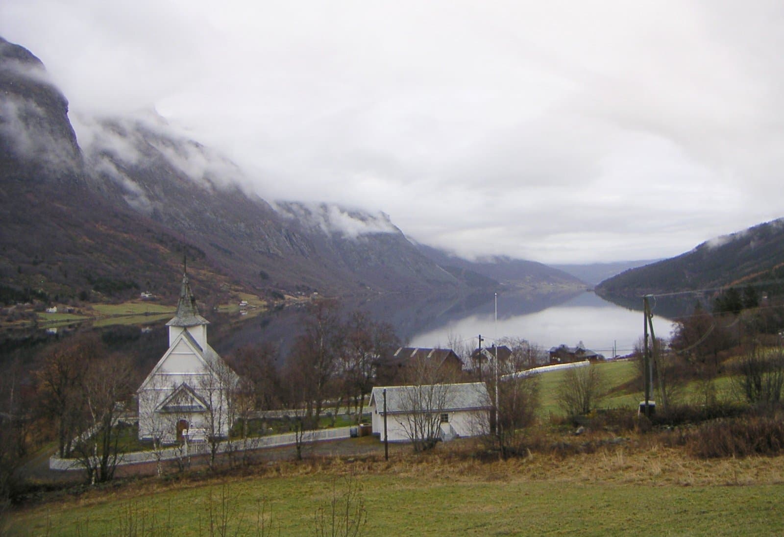 Øye church