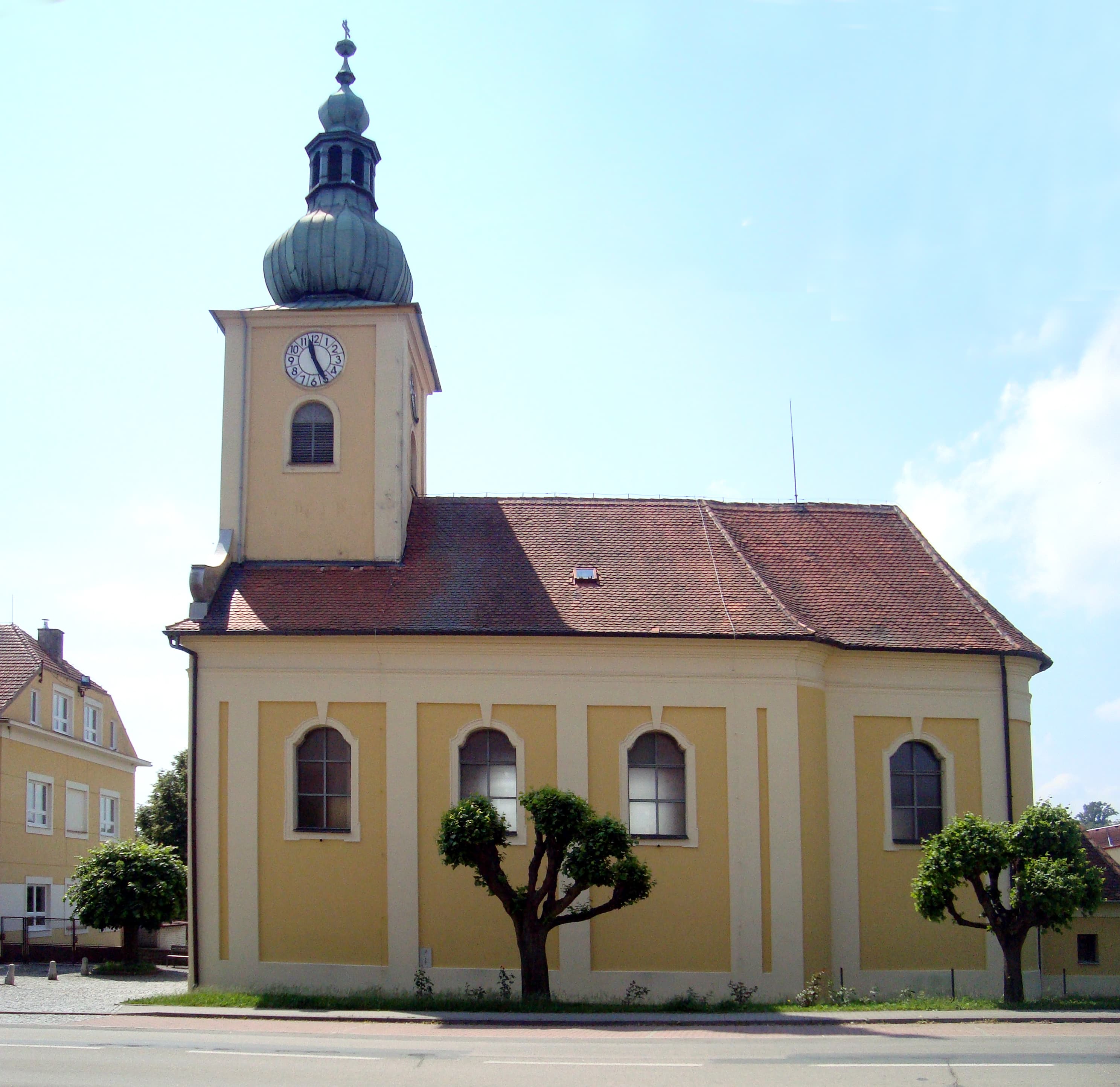 kostel svatého Petra a Pavla (Říčany u Brna)