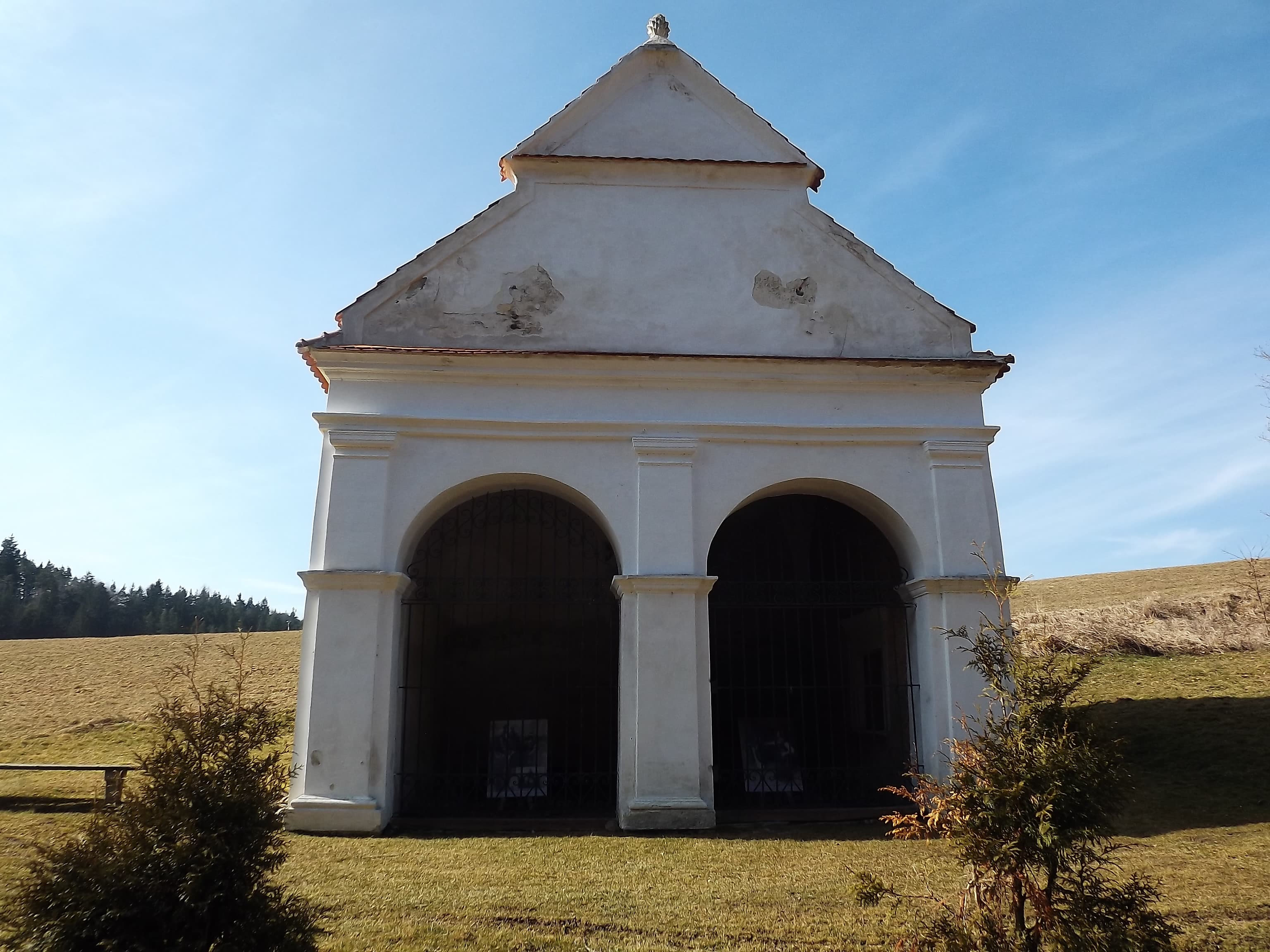 XIV: U děvečky