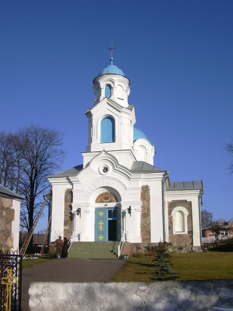 Church of Protection of the Holy Virgin in Krasnaje