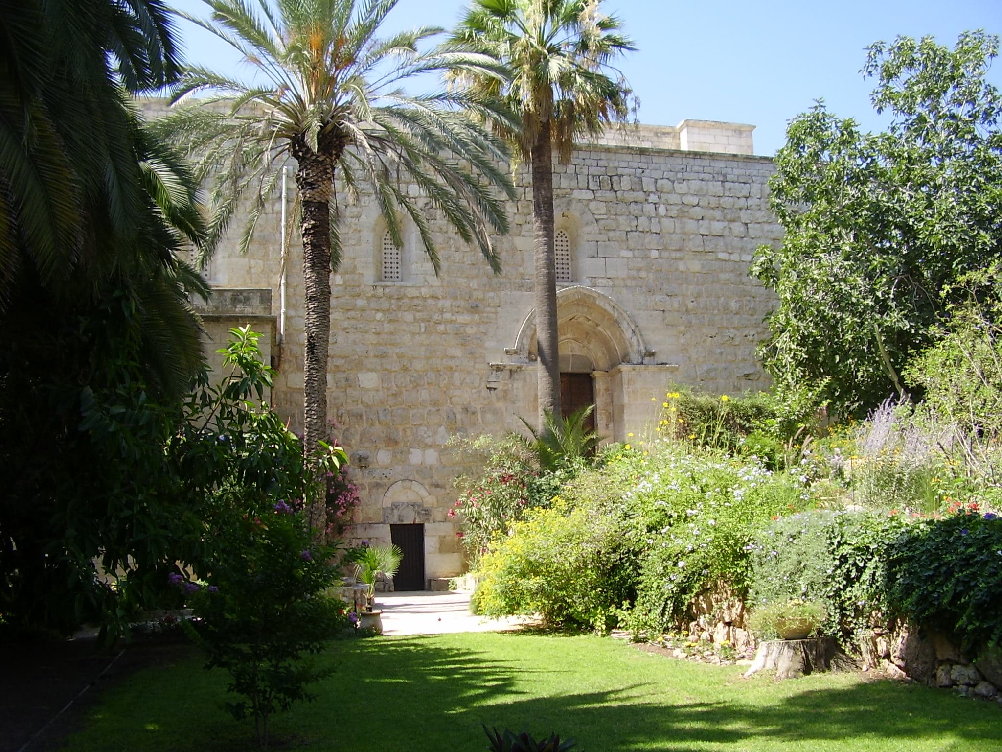 Resurrection Church, Abu Ghosh