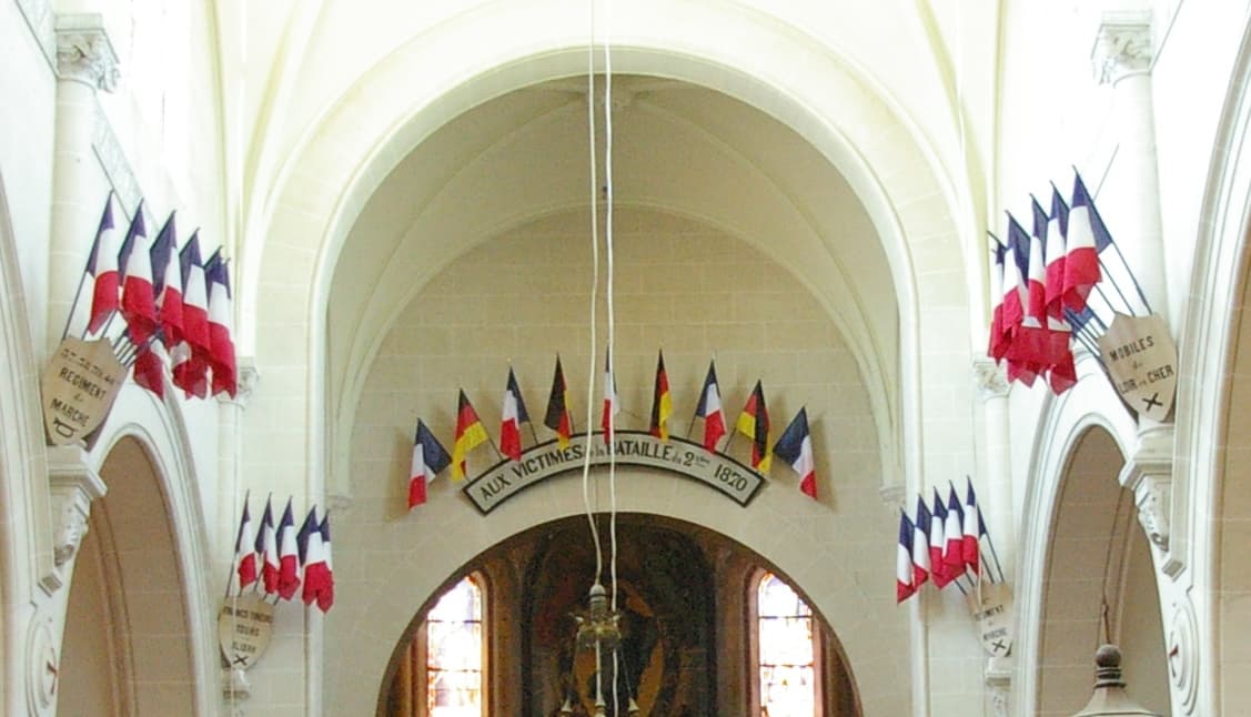 Église Saint-Lucain de Loigny-la-Bataille