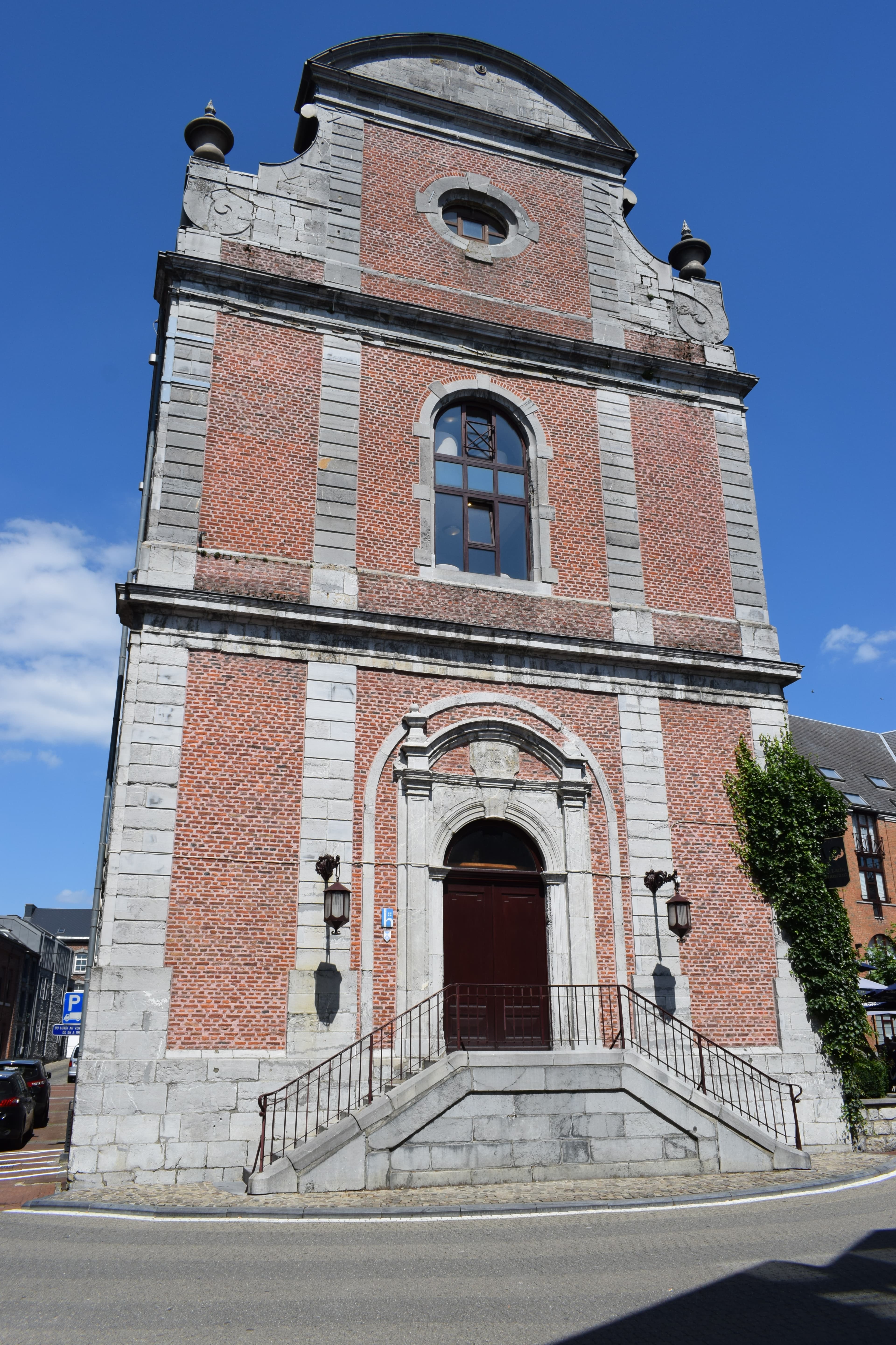 Église jésuite de Marche-en-Famenne