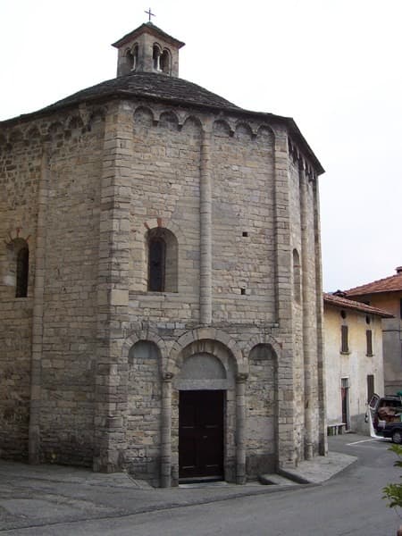 San Giovanni baptistery