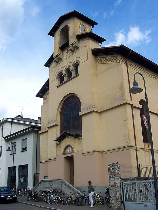 Sacro Cuore (Tirano)