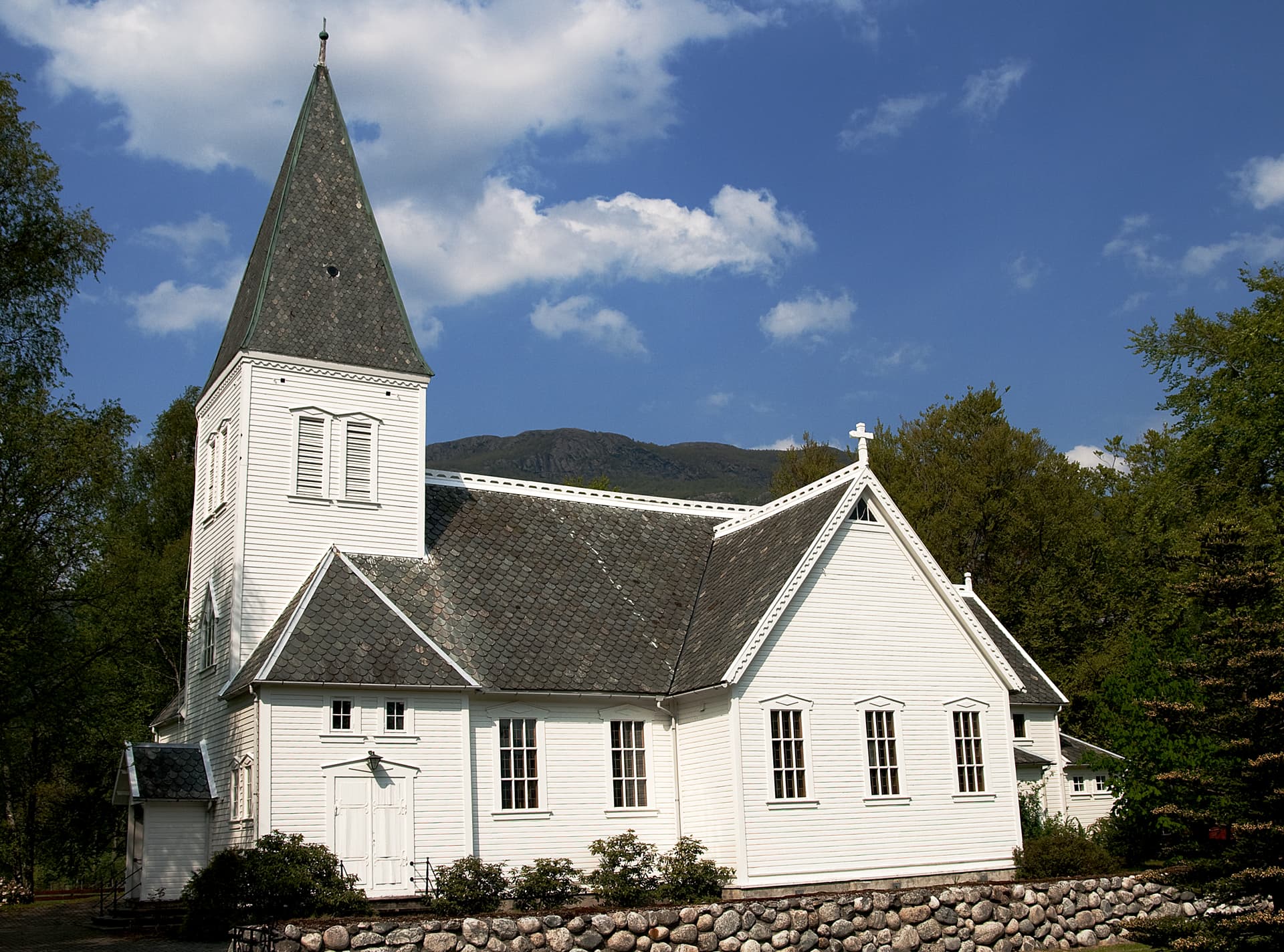 Årdal New Church