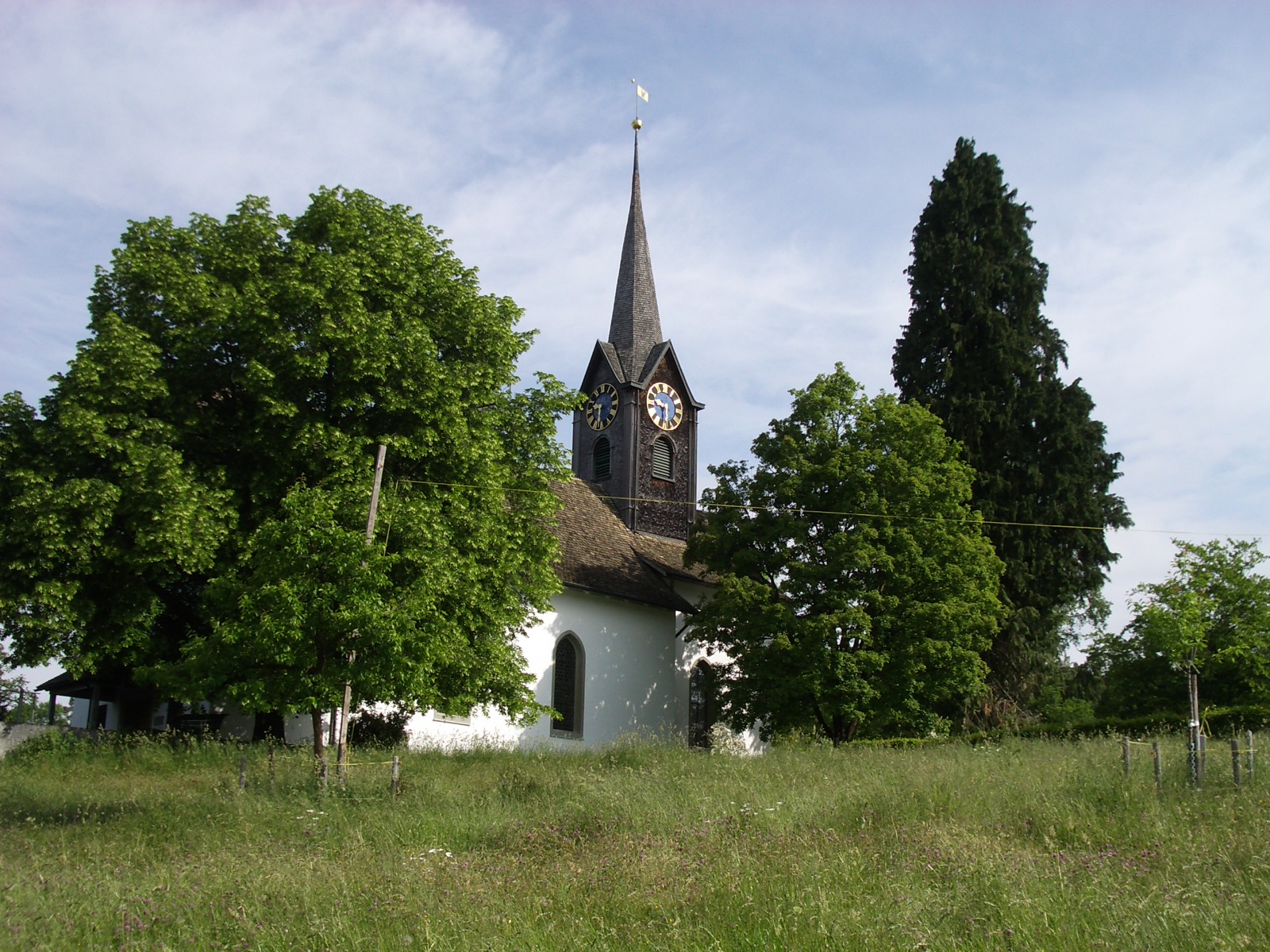 reformed church (1667) with rectory