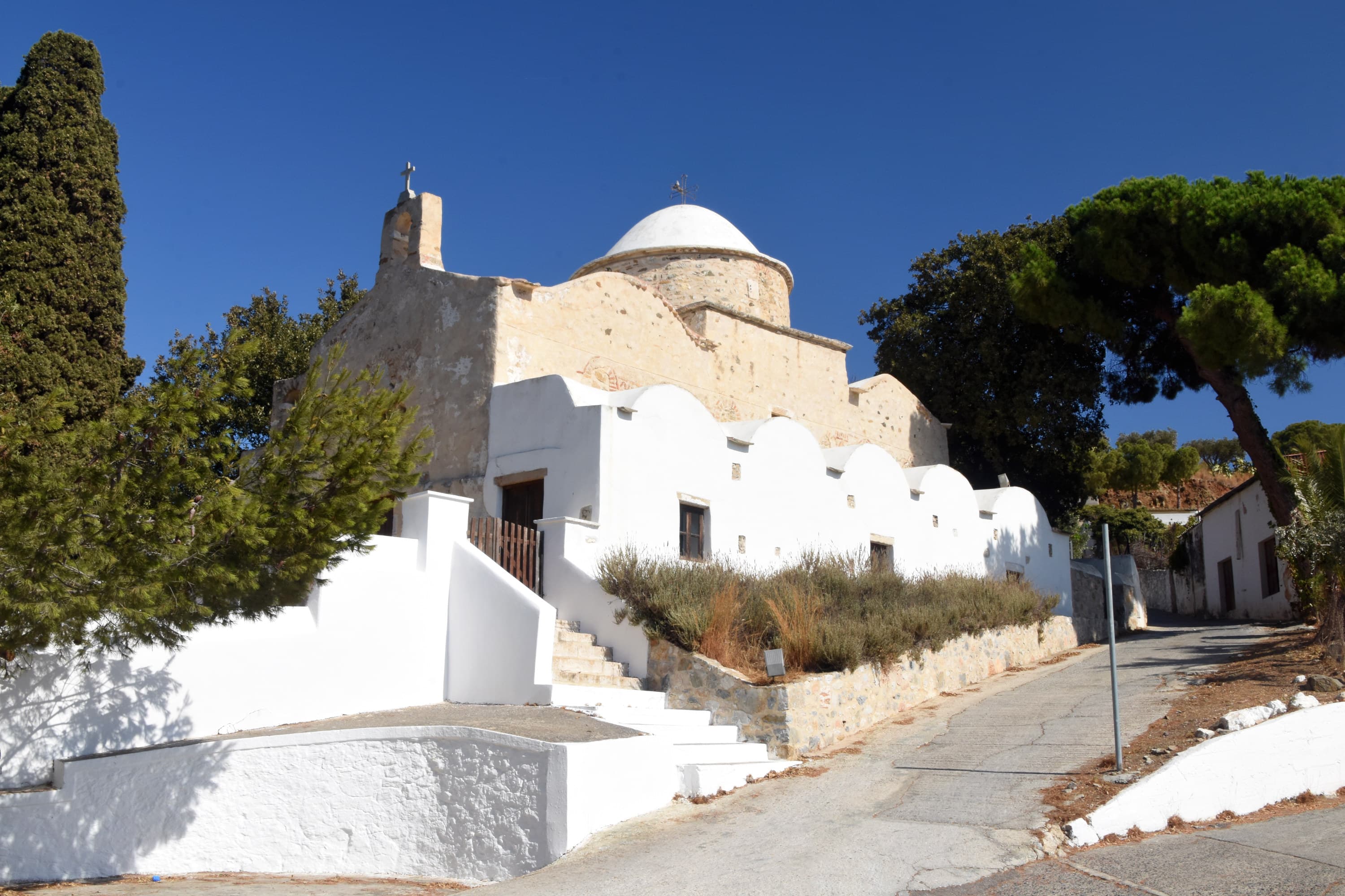 Agios Ioannis Theologos Lakkiou