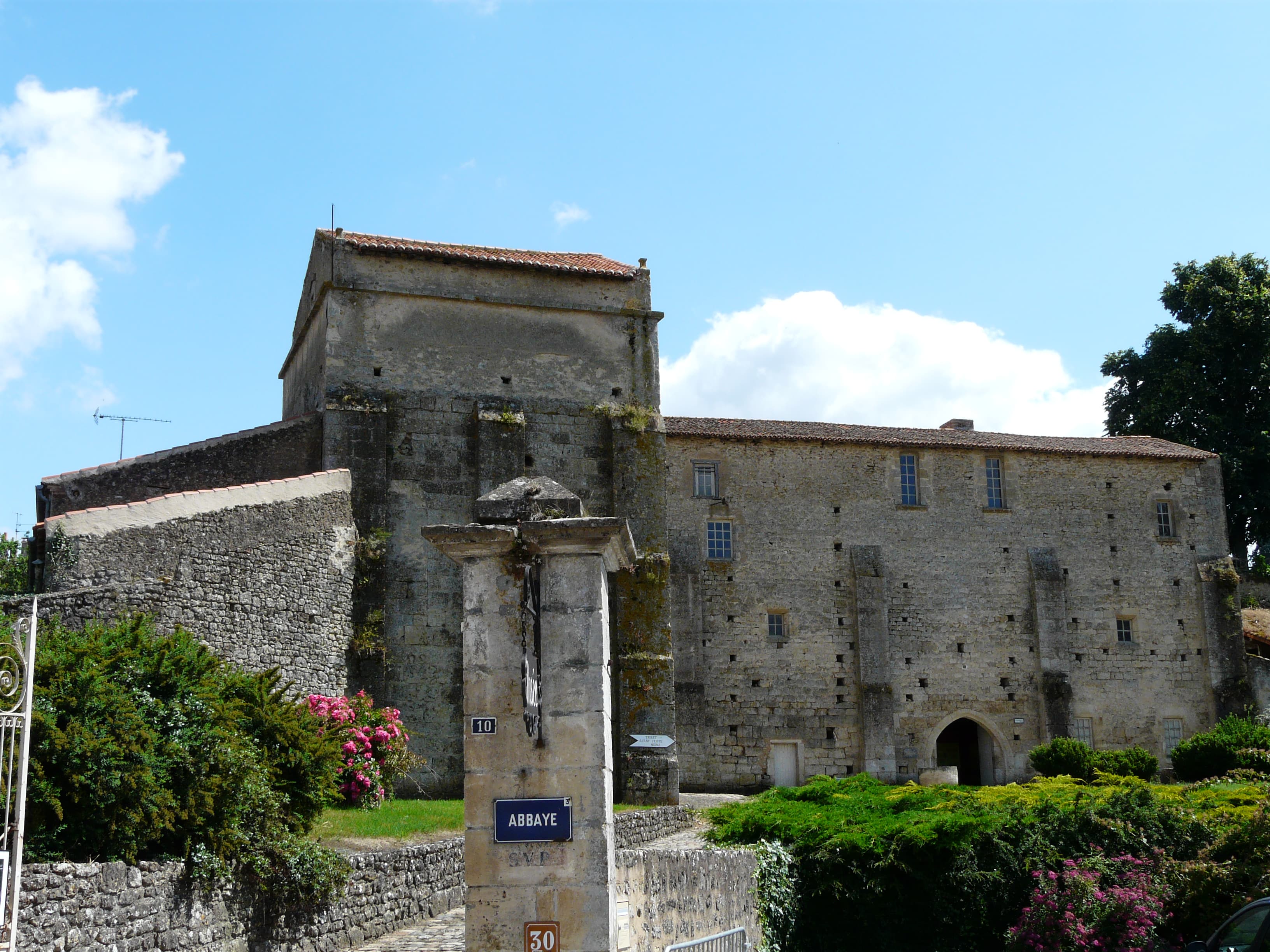 Abbaye de Saint-Pierre d'Airvault
