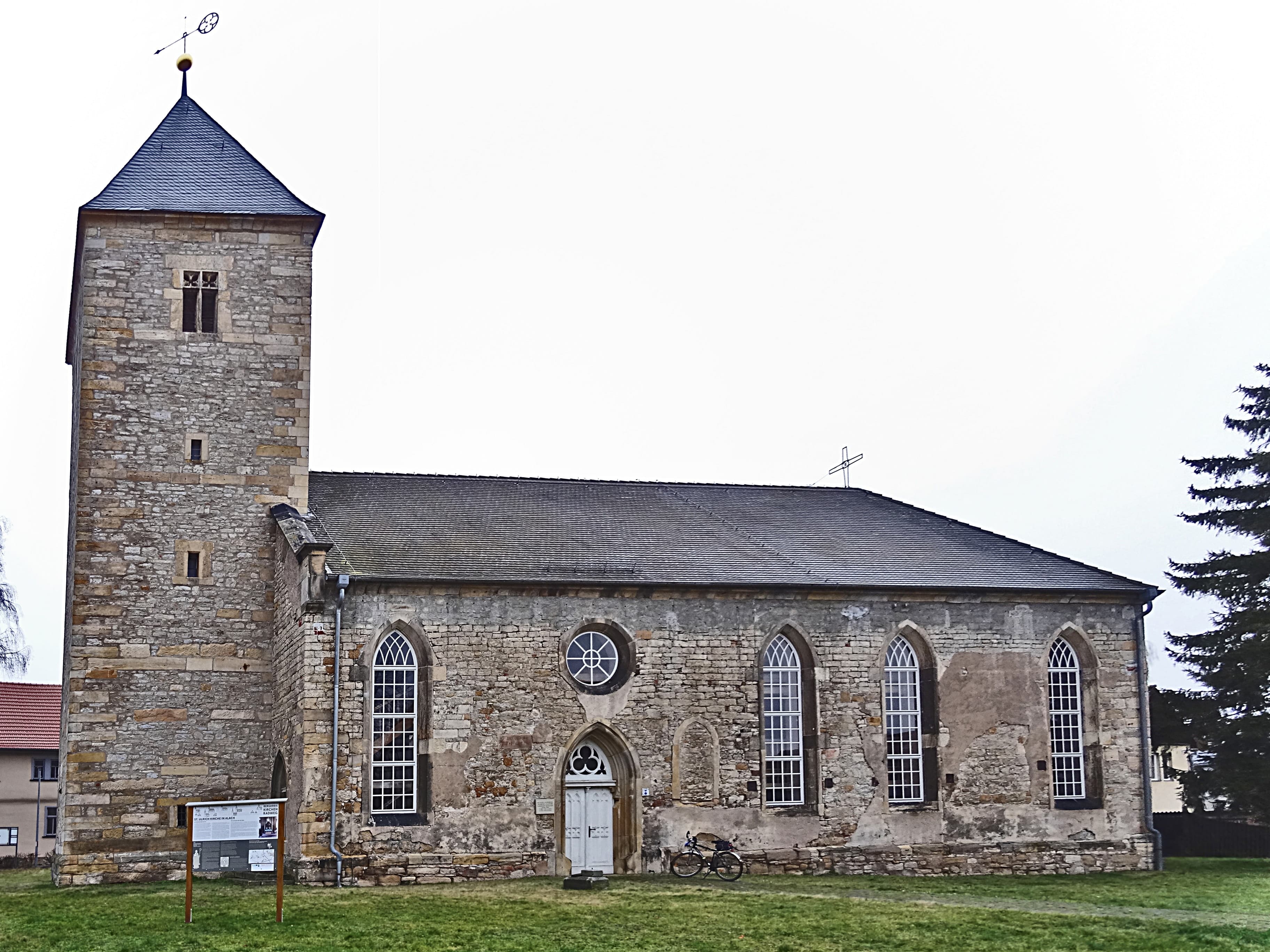 St. Ulrich (Alach)