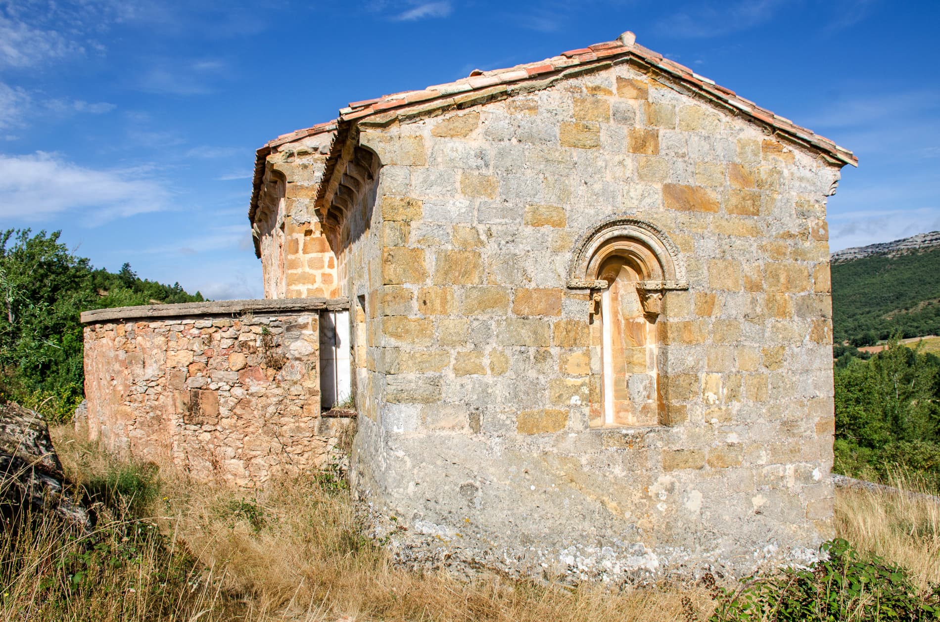 Saint Peter Apostle church, Albacastro