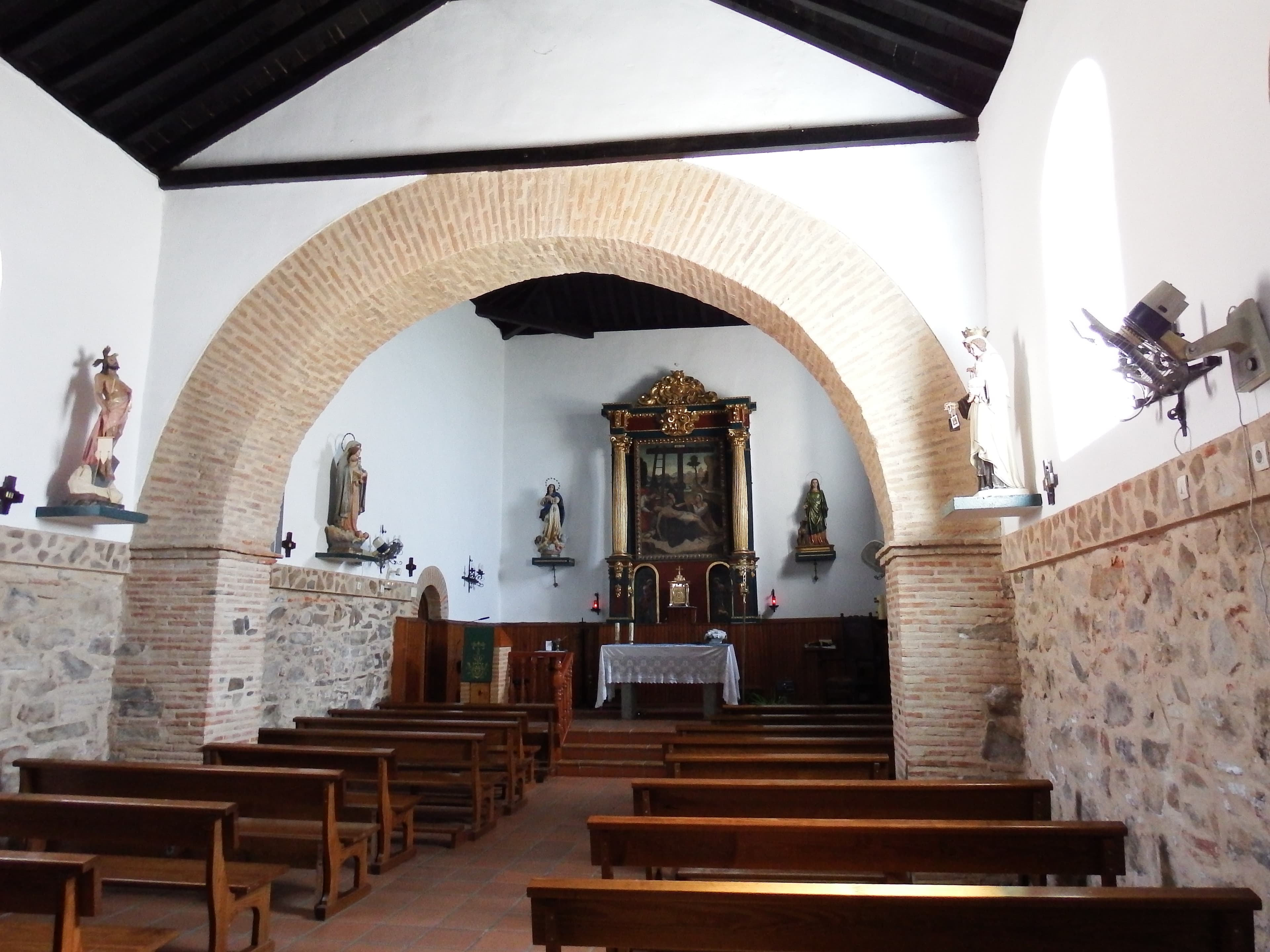 Iglesia de Nuestra Señora de la Consolación, Alcoba de los Montes