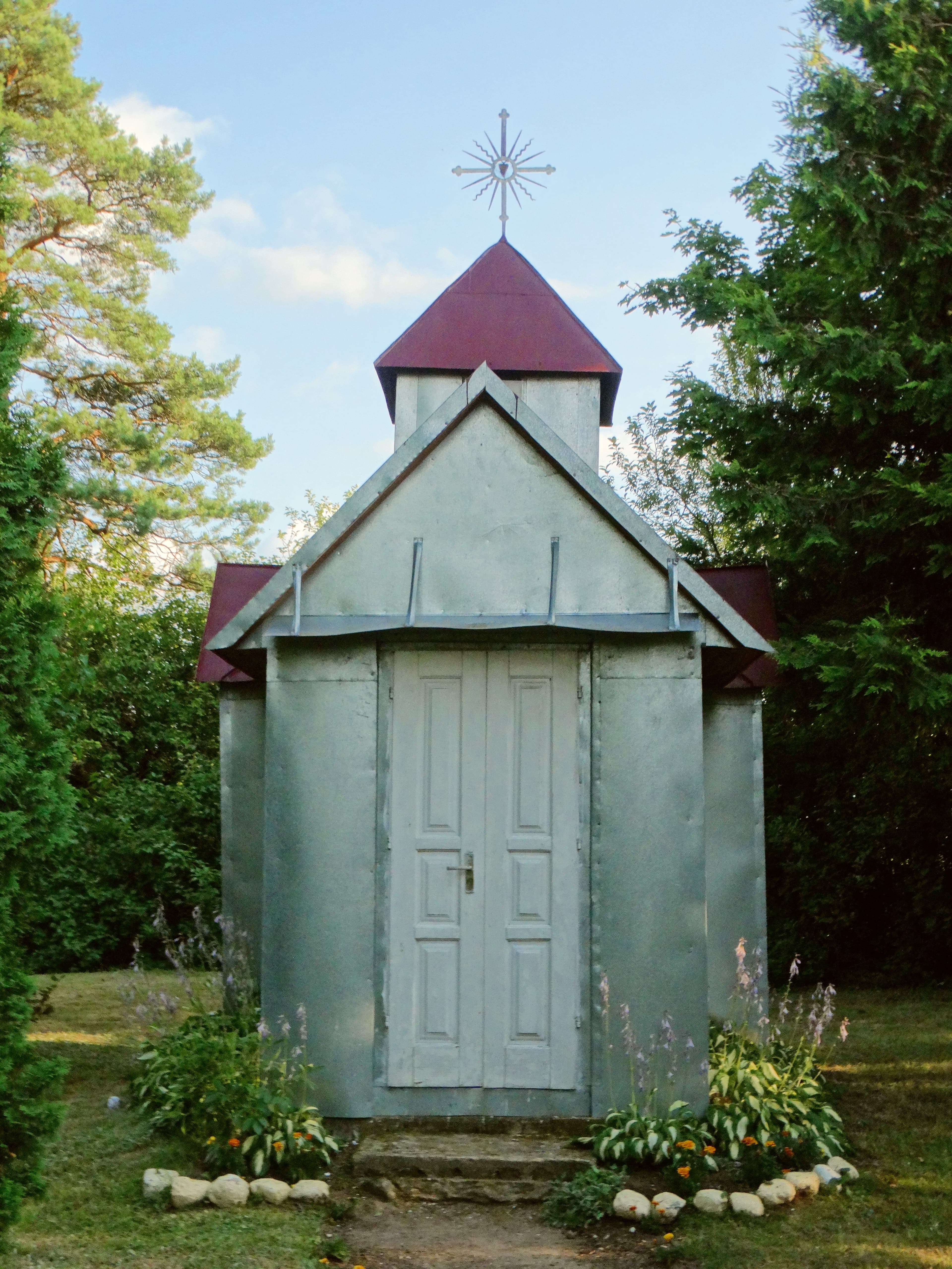 Alkas hill chapel