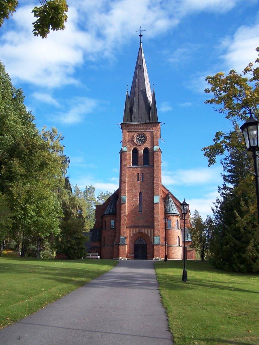 Alnö Church