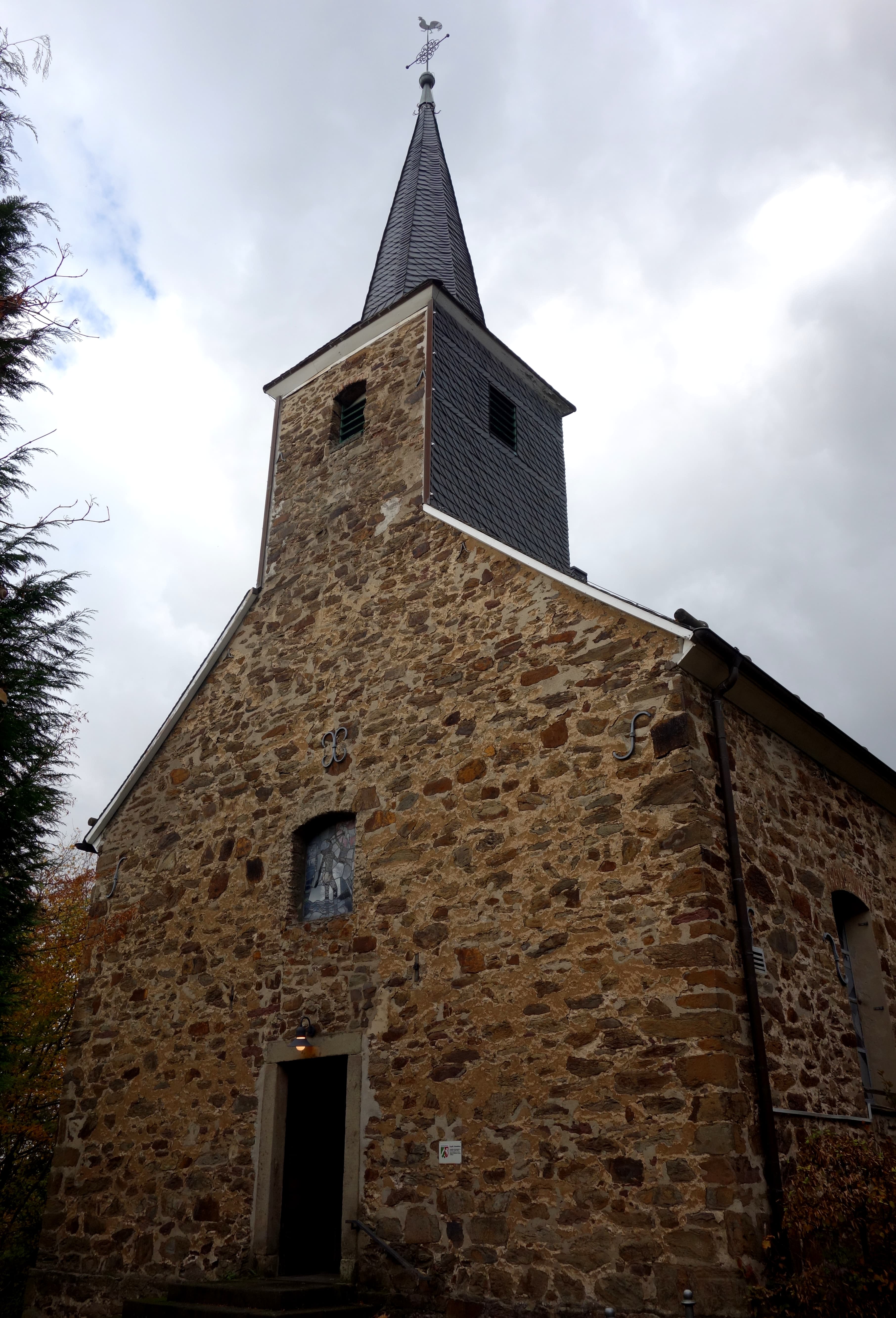 Alte Kirche am Johannisberg