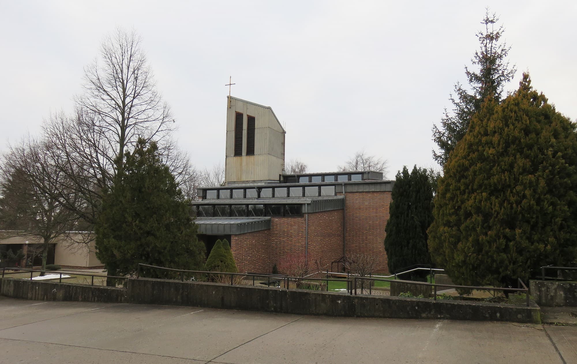 Katholische Kirche, An der Kolonie 8i Chemnitz-Stelzendorf