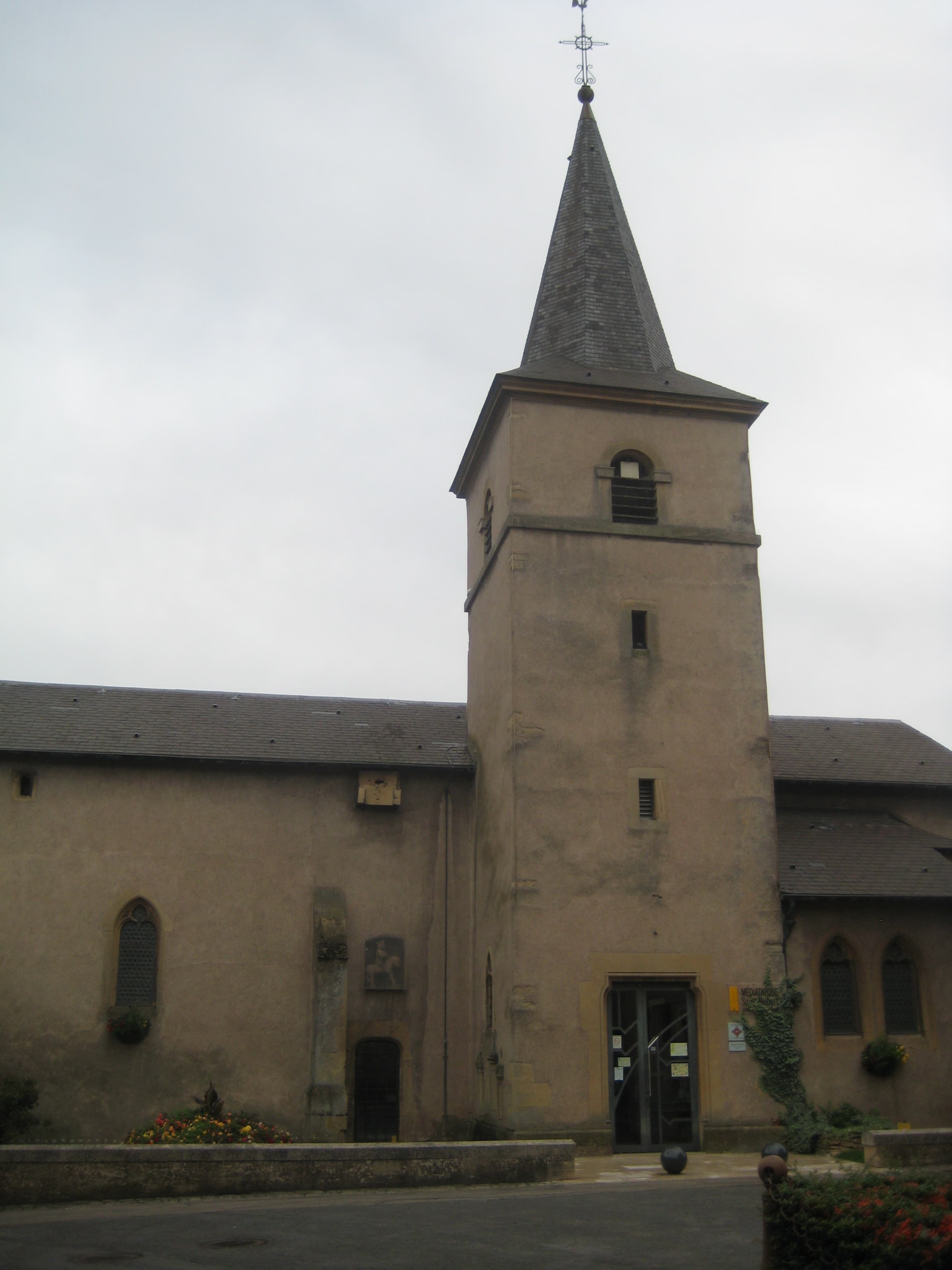 Ancienne église Saint-Hubert de Gandrange