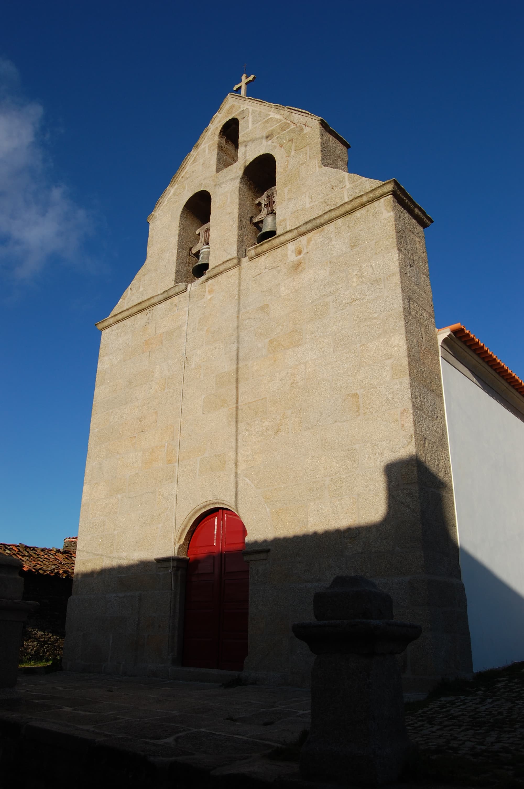 Igreja Paroquial de Angueira