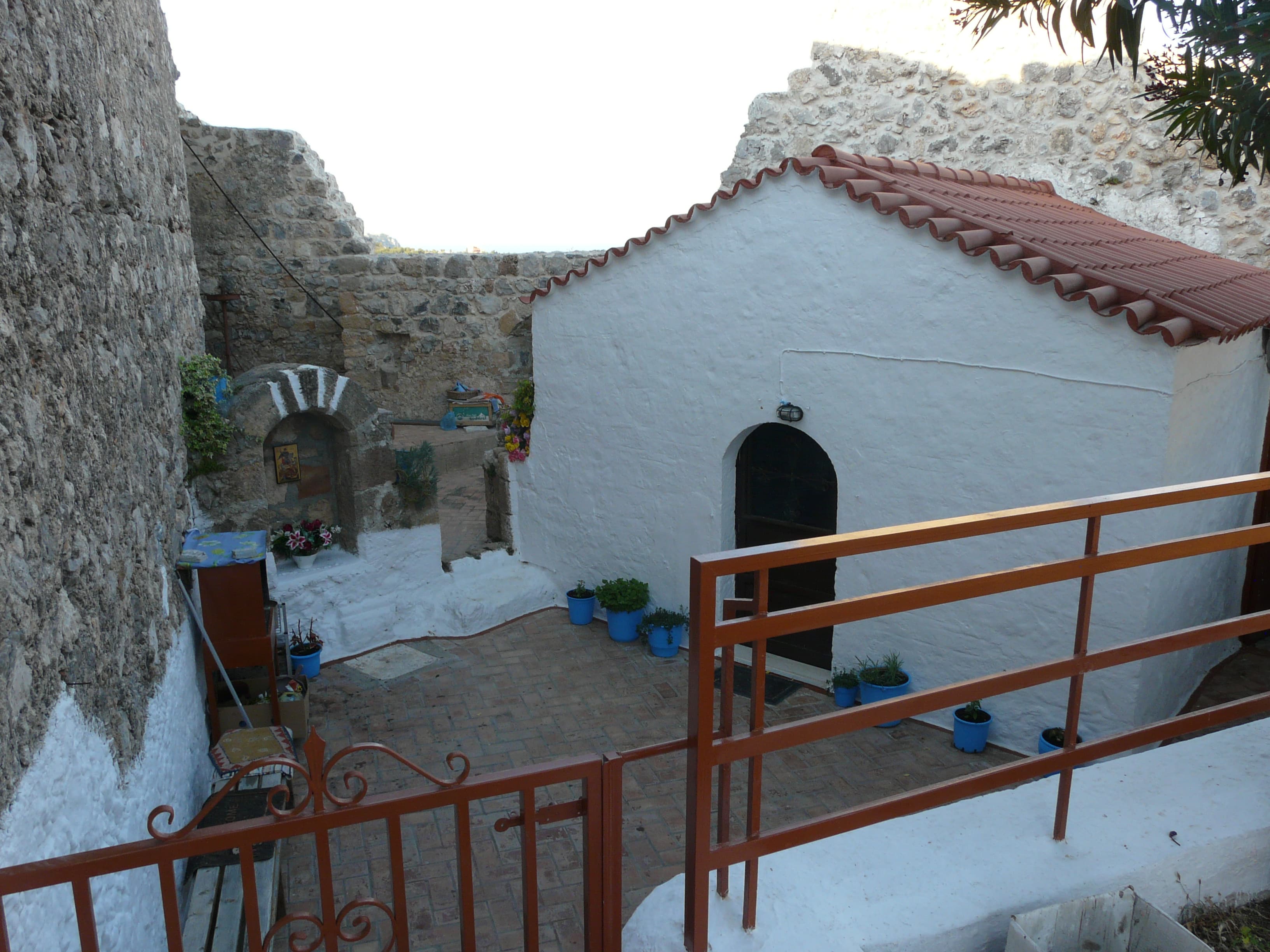 Chapel of Agios Georgios, Archaggelos Castle