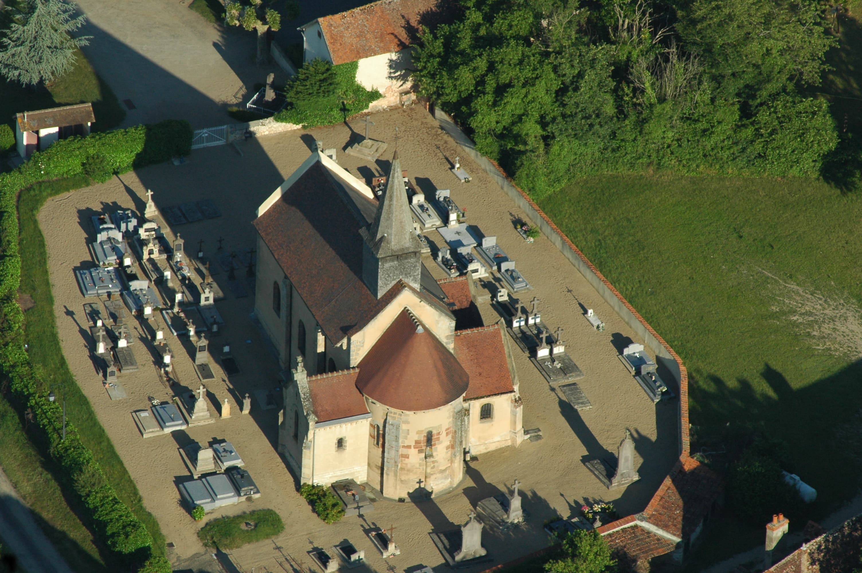 Église Saint-Genest d'Aubigny