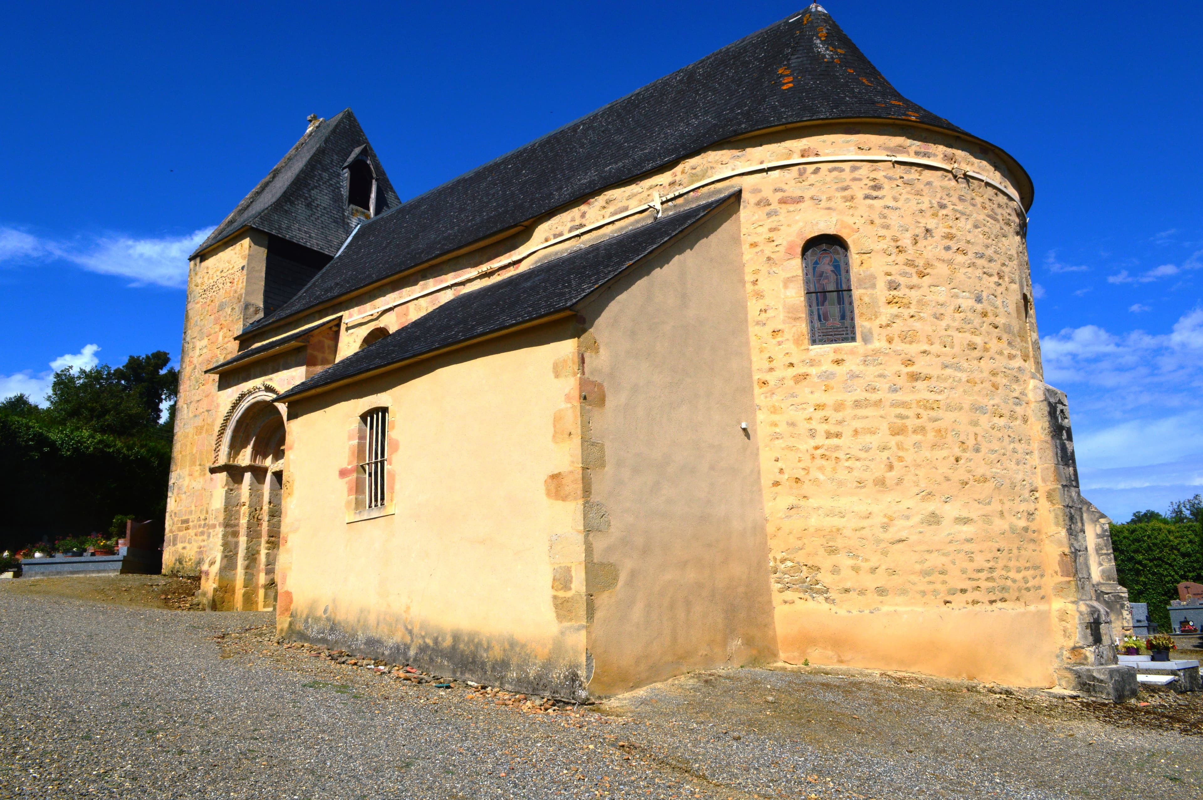 Église Saint-Pierre d'Aurions