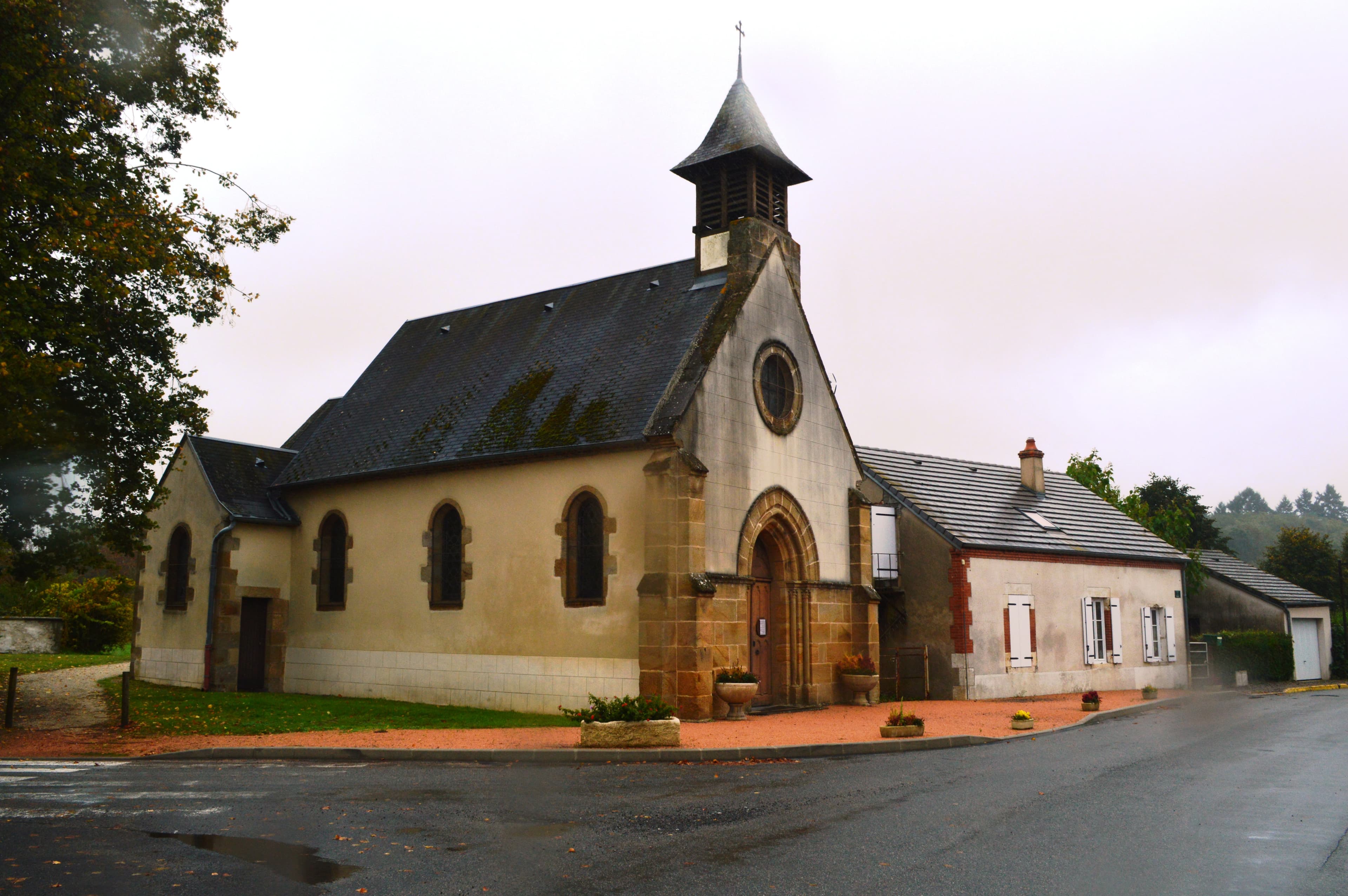 Église Saint-Sulpice d'Aurouër
