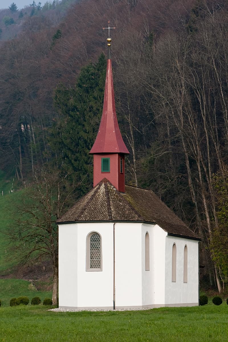 Holy Trinity Chapel Linthbord