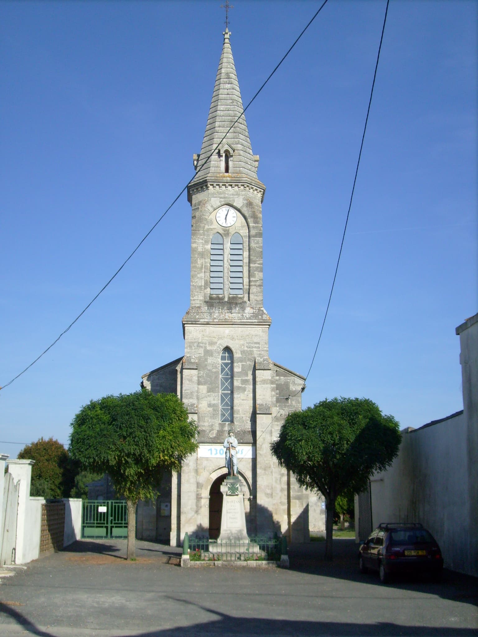 Église Saint-Pierre de Barzan