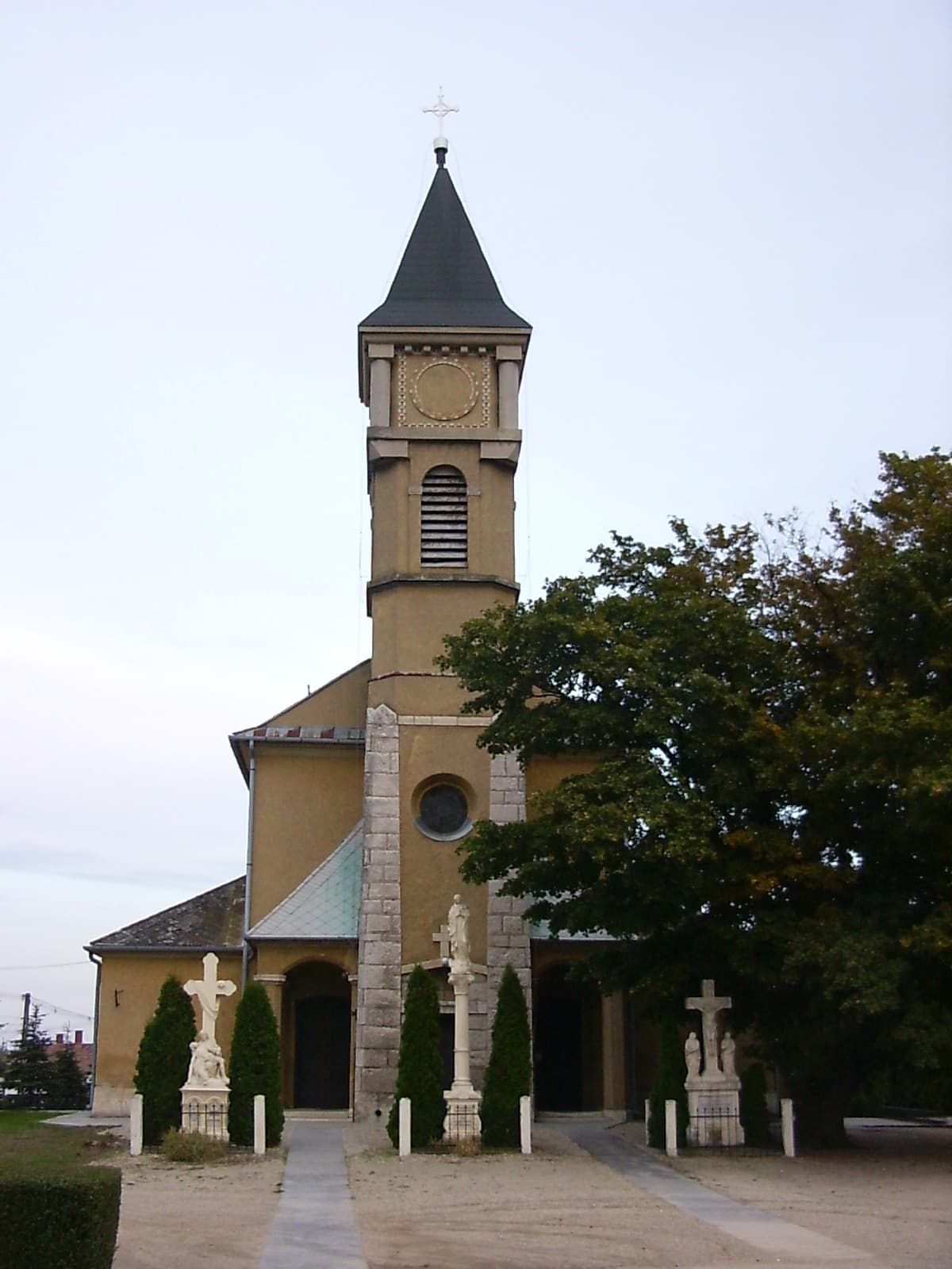 Saint Michael church in Babót