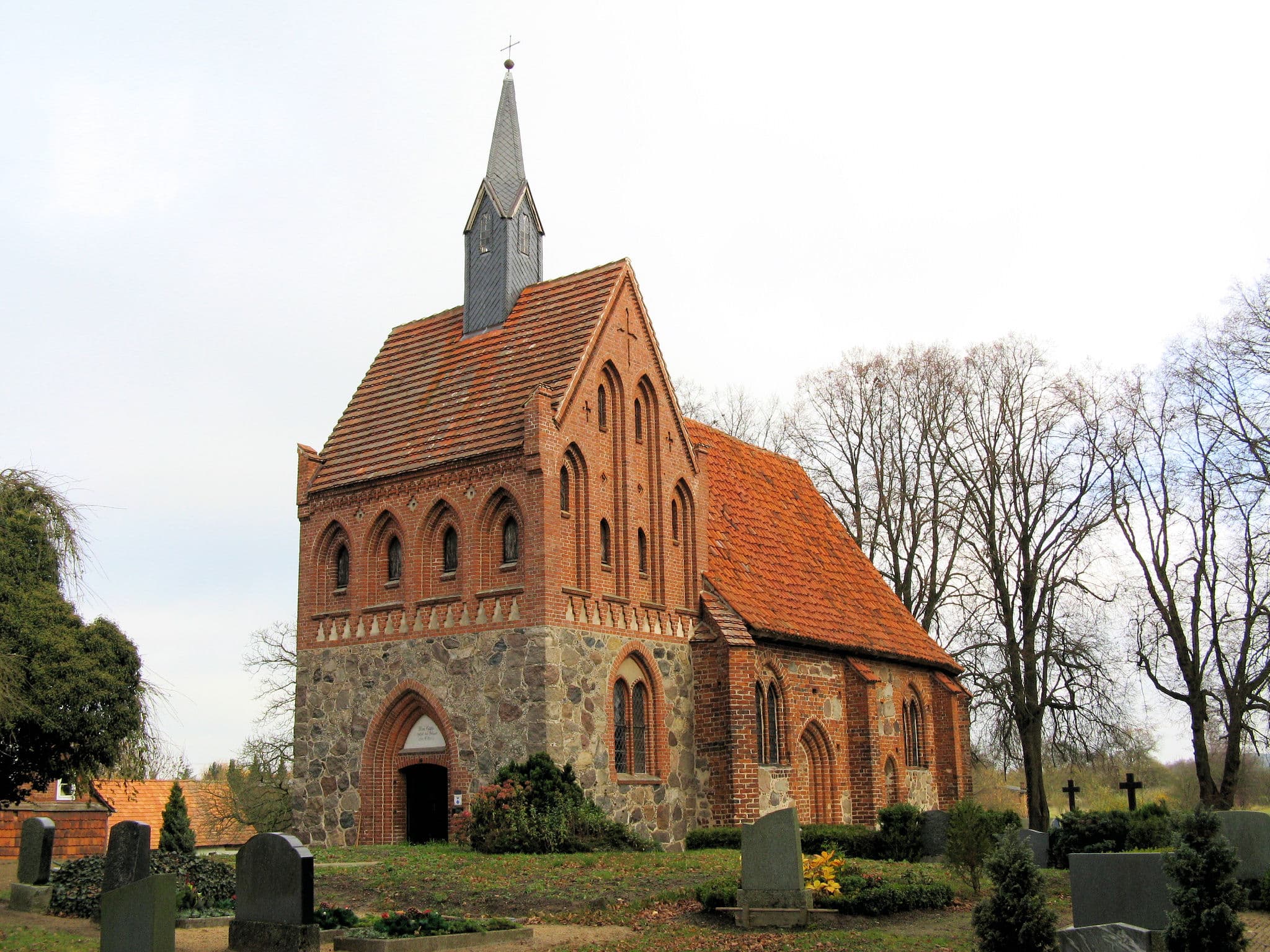 Bäbelin Village Church