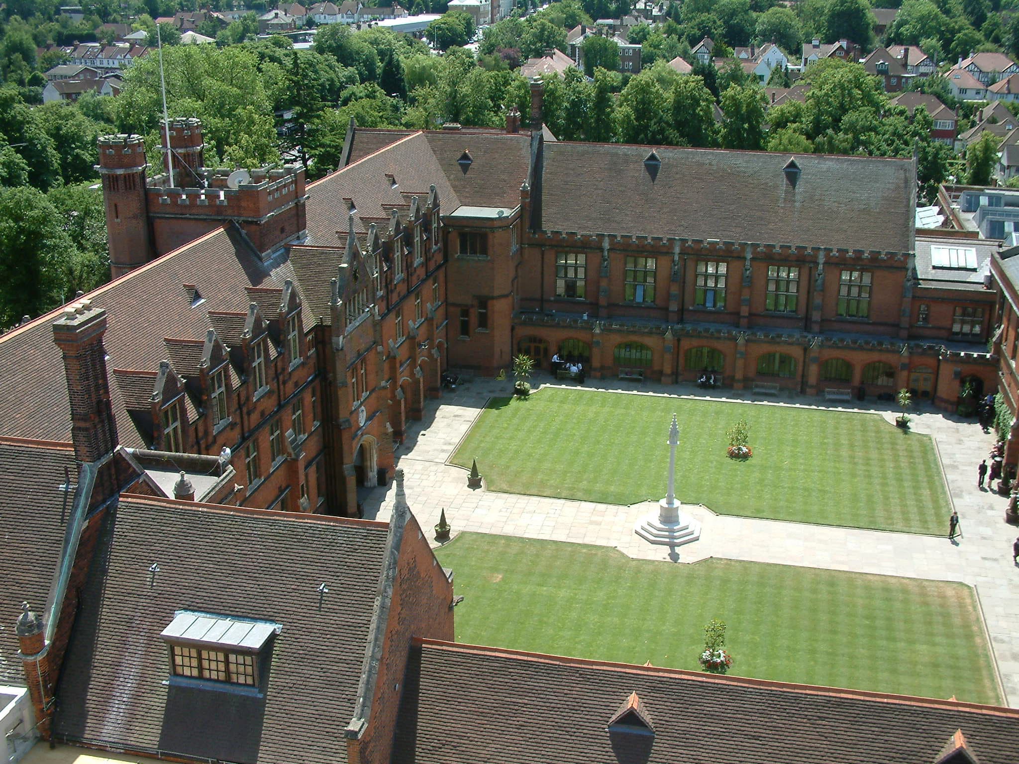Main Quadrangle, Library And Chapel At Bancroft's School