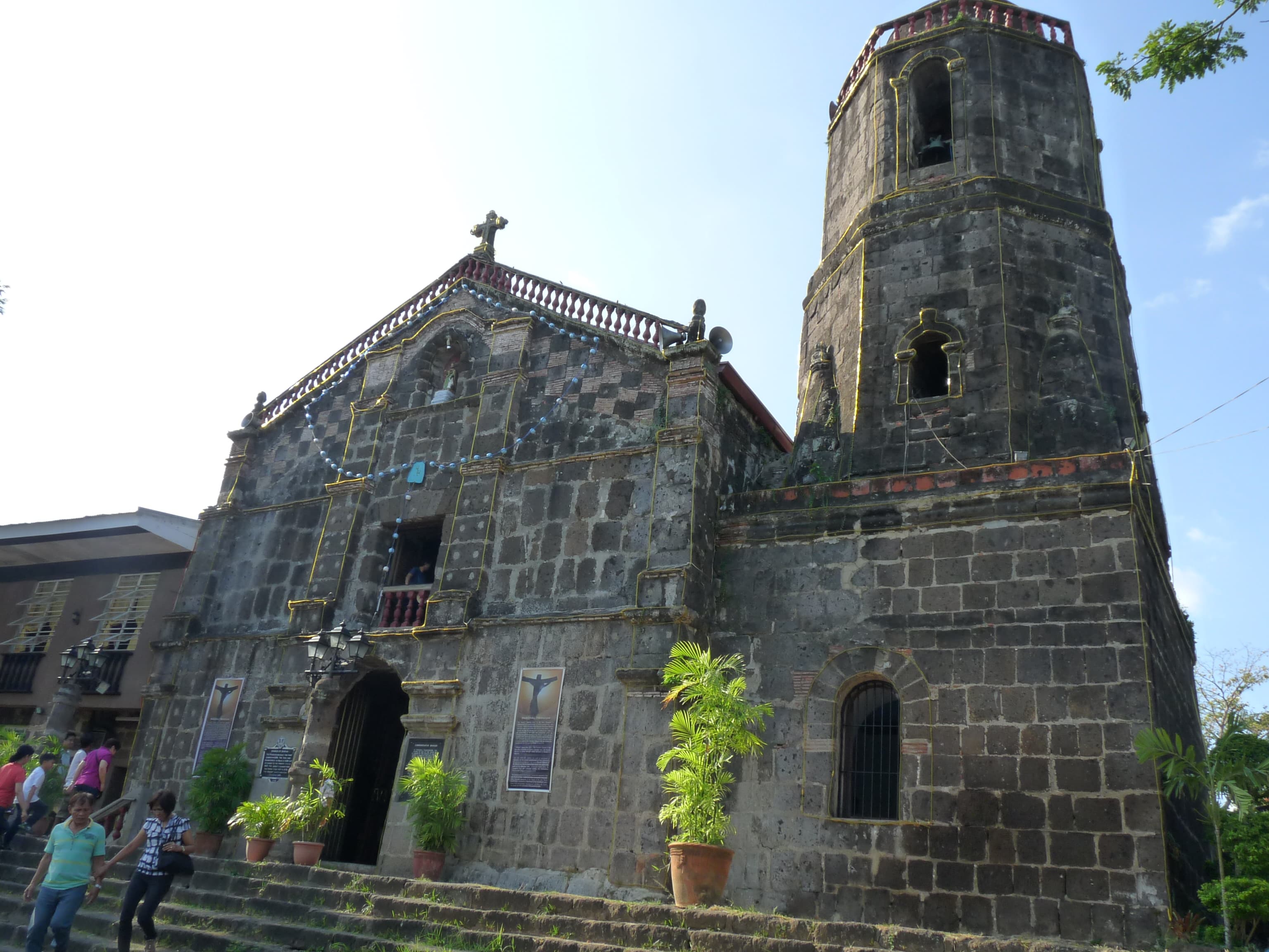 Baras Church
