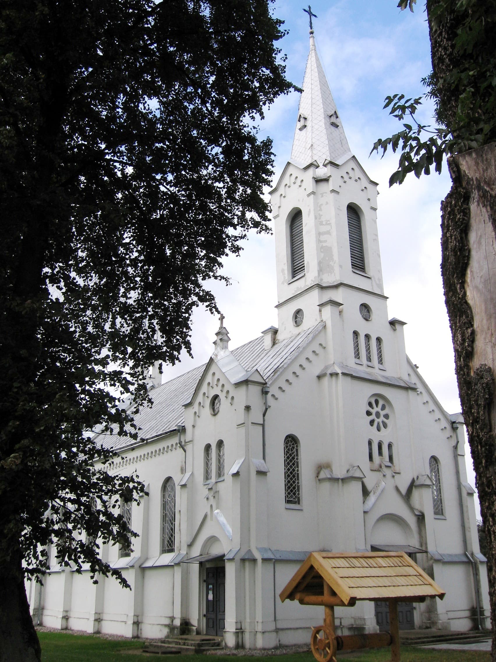 Church of Christ the King, Barzdai
