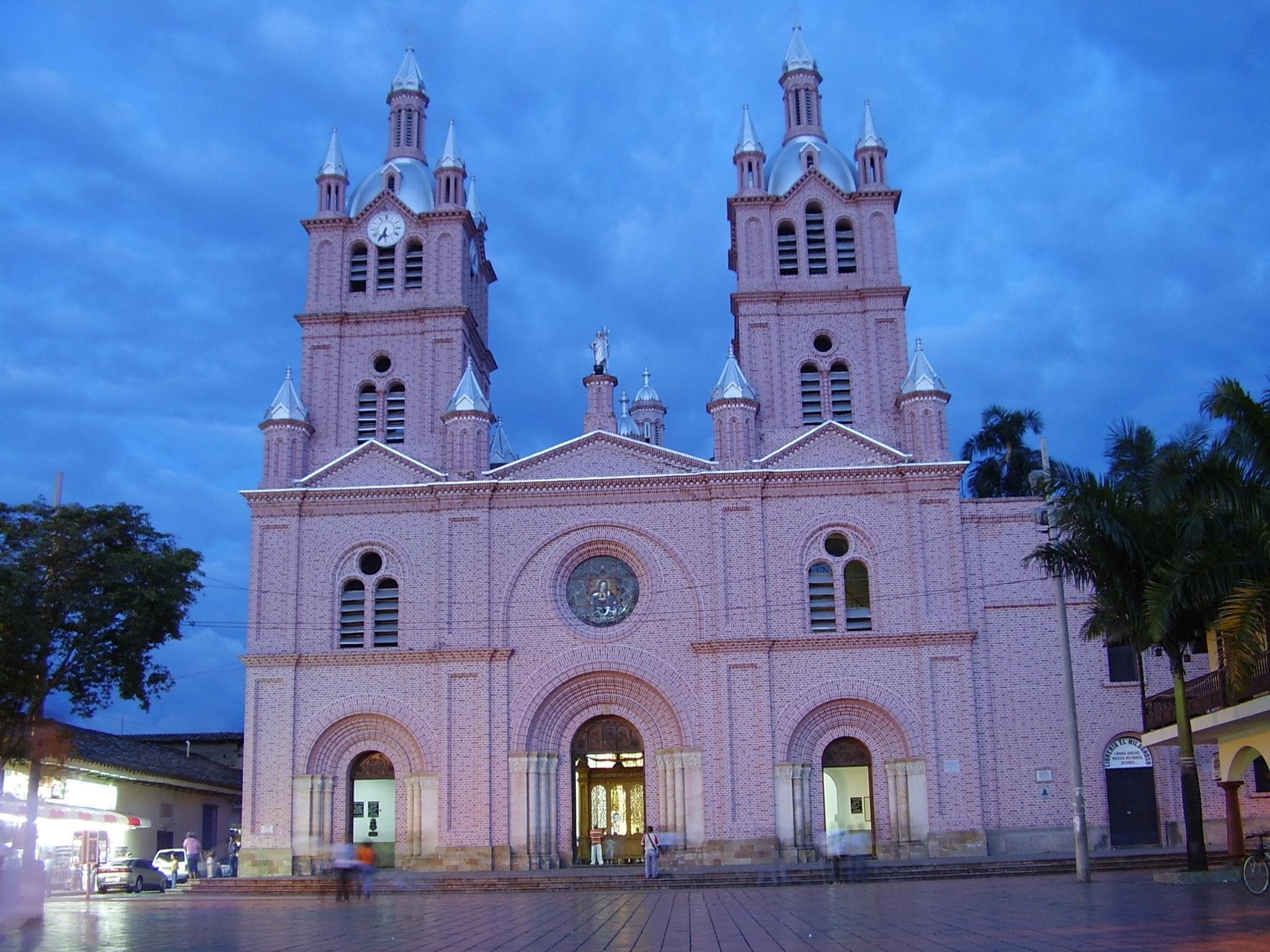 Basílica del Señor de los Milagros, Buga