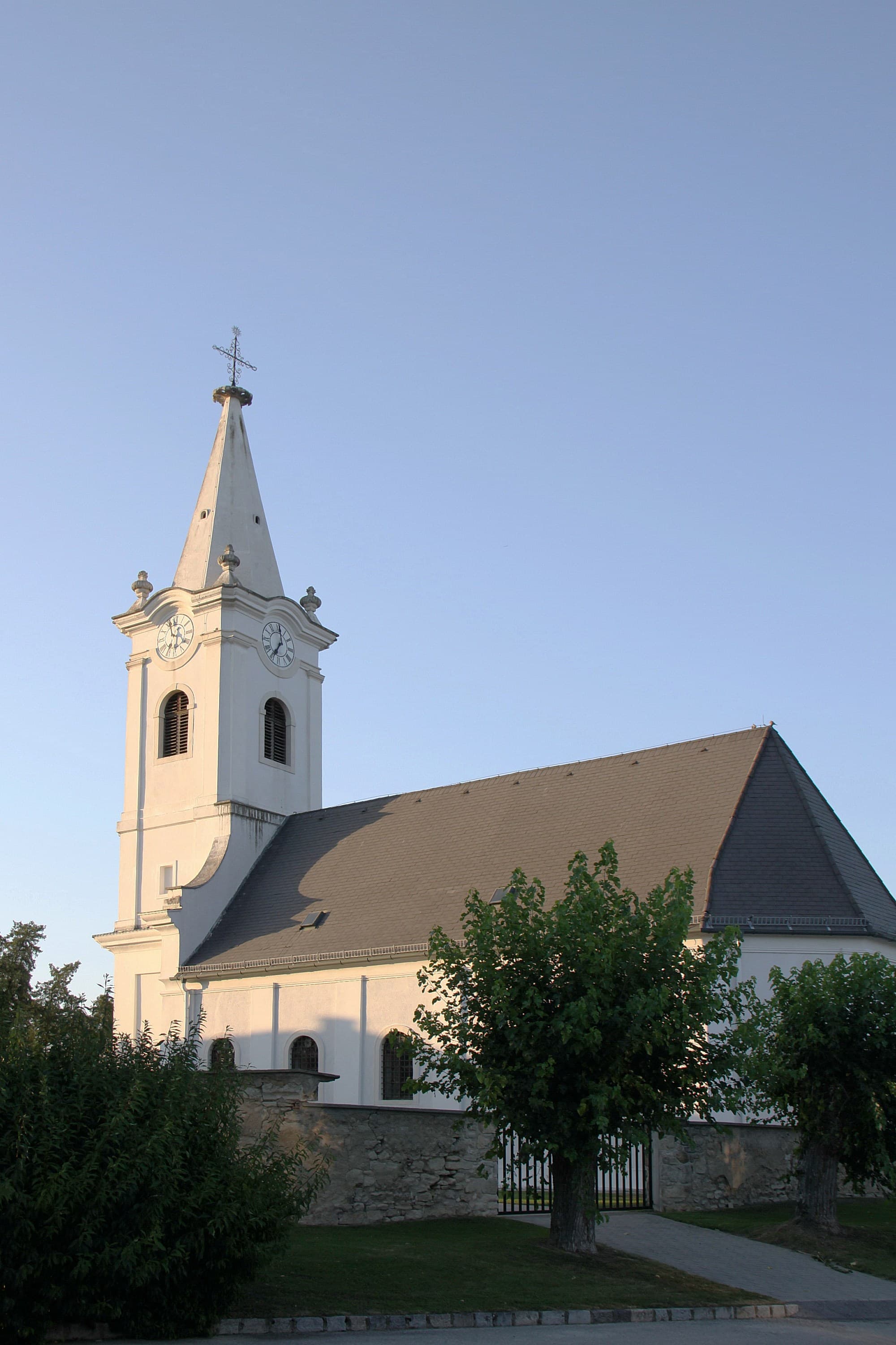 Pfarrkirche Hll. Petrus und Paulus