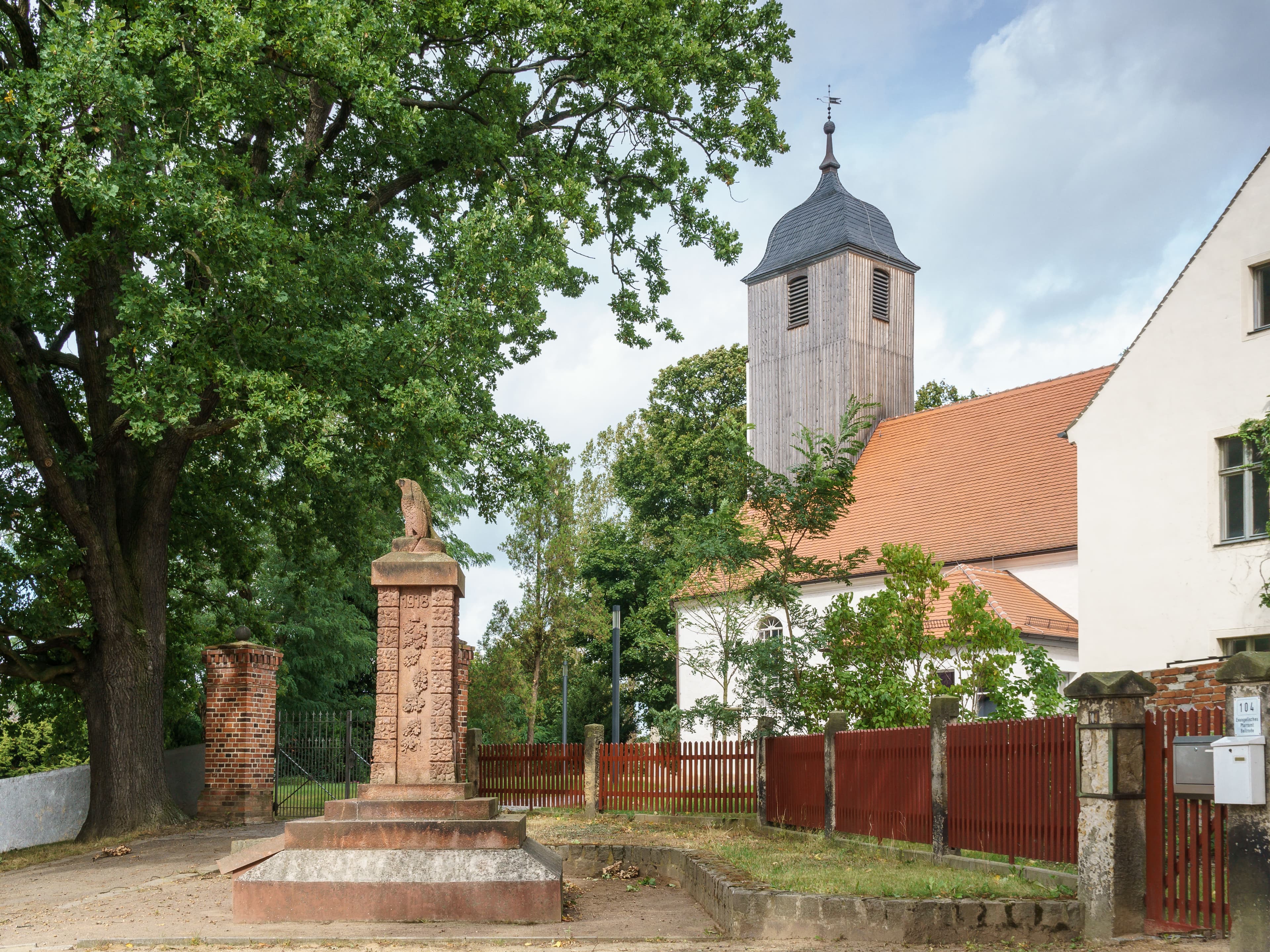 Churchyard with Saviour Church Beilrode