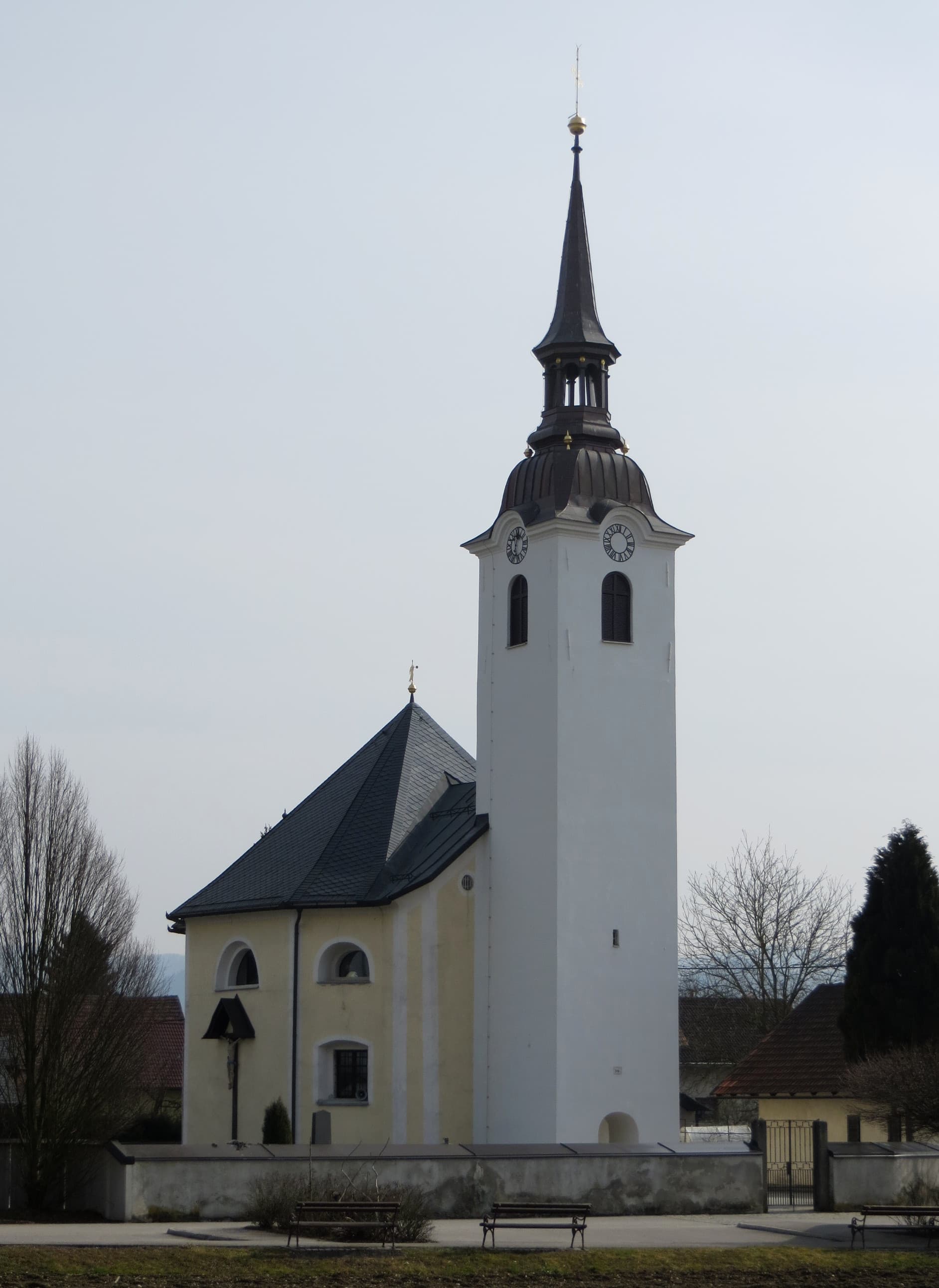 Holy Cross Church