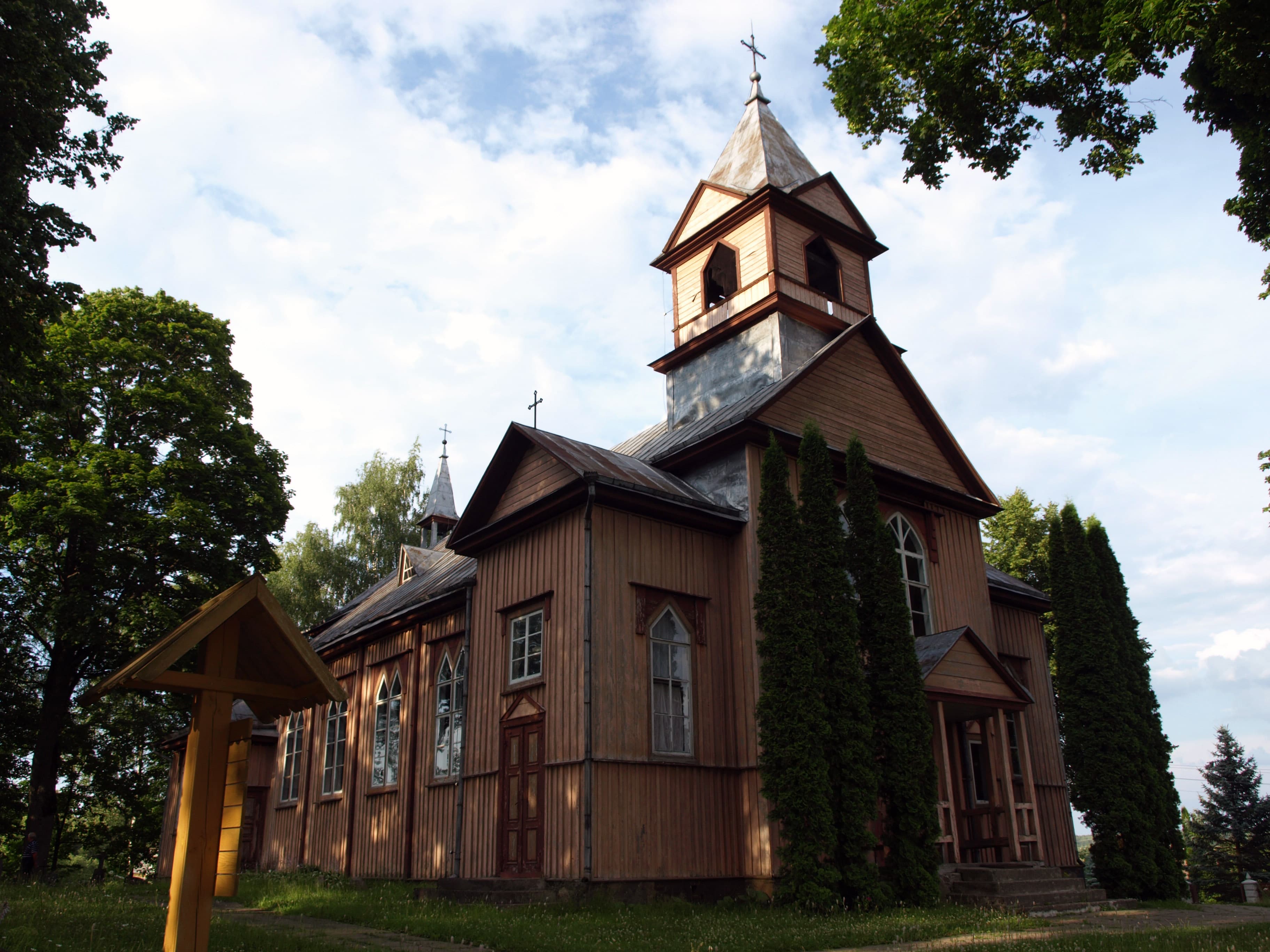Church of St. Anne, Bijutiškis